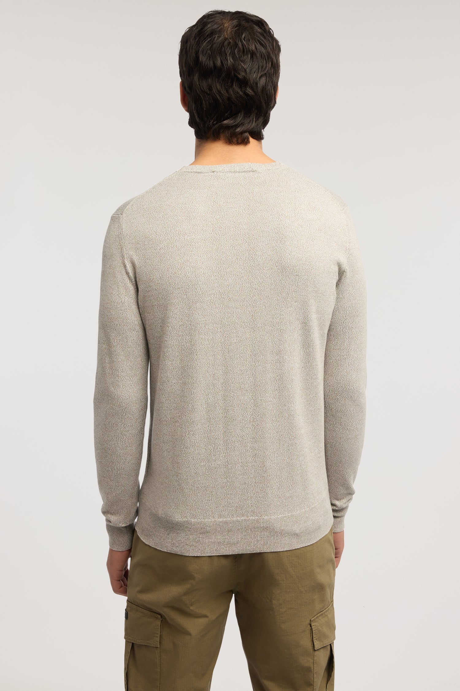 Maglia girocollo in cotone mouliné 2|d8cf43d0702afeb9b74cbfc1fa1296efb2067bd3181b47d9dbb0ddbc2055ad2f