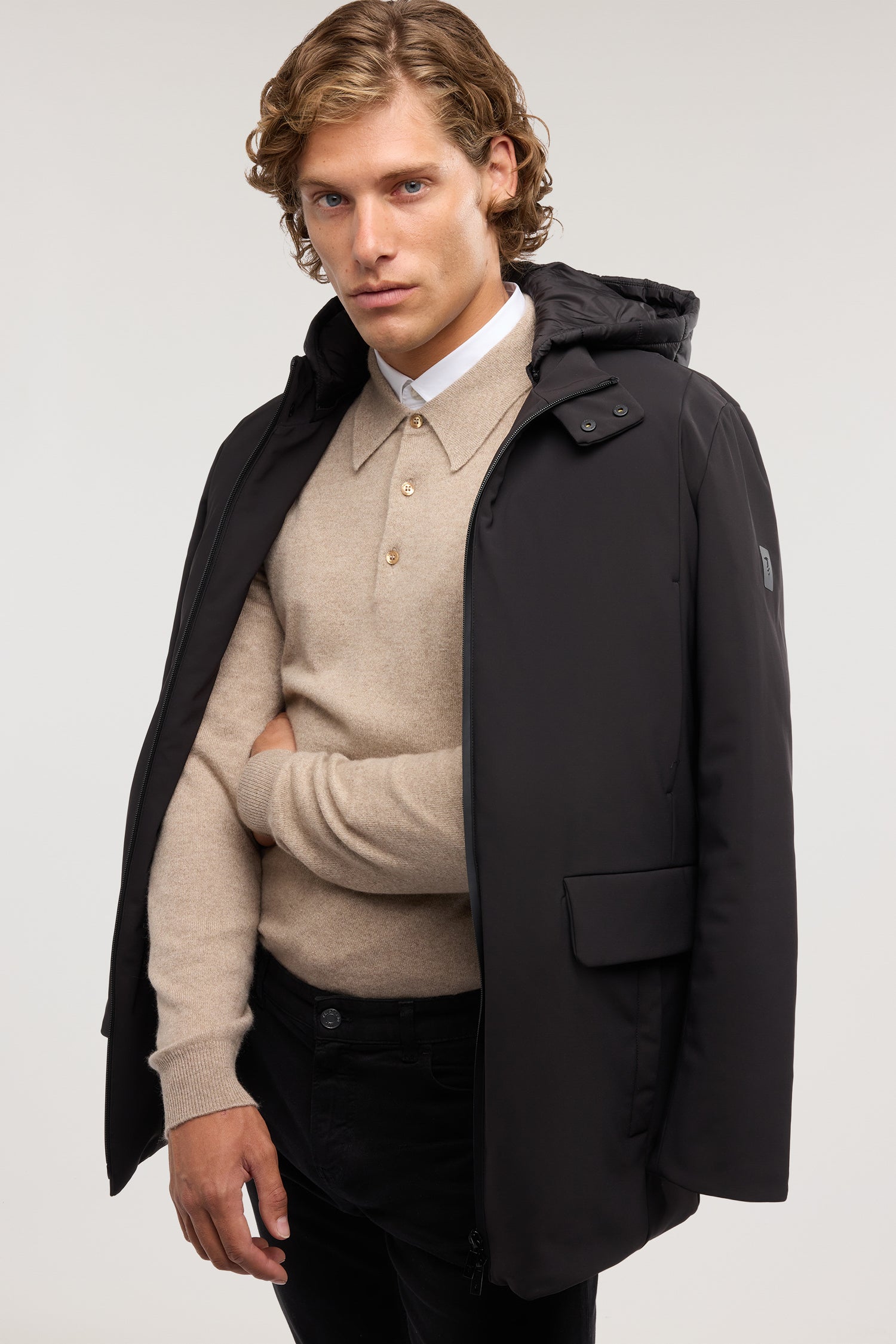Polo a maniche lunghe in cashmere 1|6cb27df32b15200deeda22e71e8128dc9e21ebb8aaacec18ddb041cb12deb637