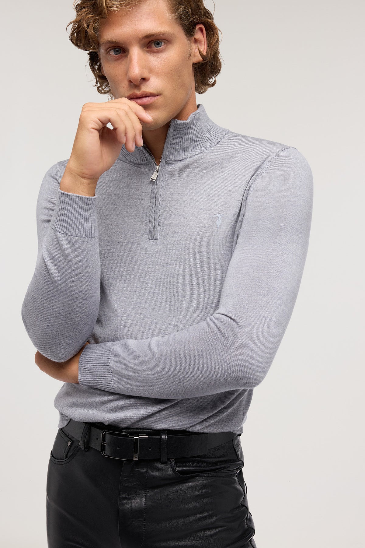 Pullover con collo mezza zip in pura lana 4|37499f1de8e1c393f407b9a4e1e0aea688393ac6d0b6d2e7b8248aa377058acb