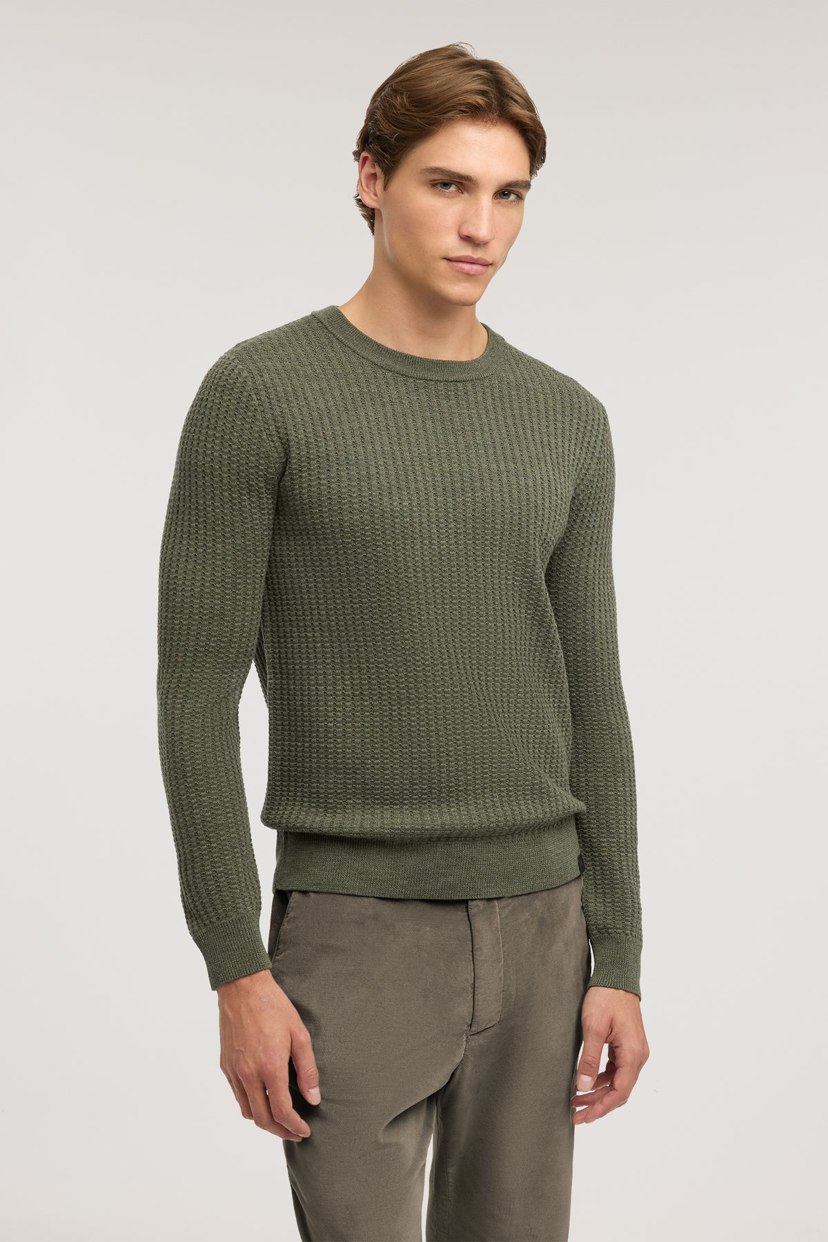Maglia girocollo punto 3D in lana merino 1|5607fbdb0062b6aa76bf14d68ad0db2b76d553c15ea552f2935f70cca2349406