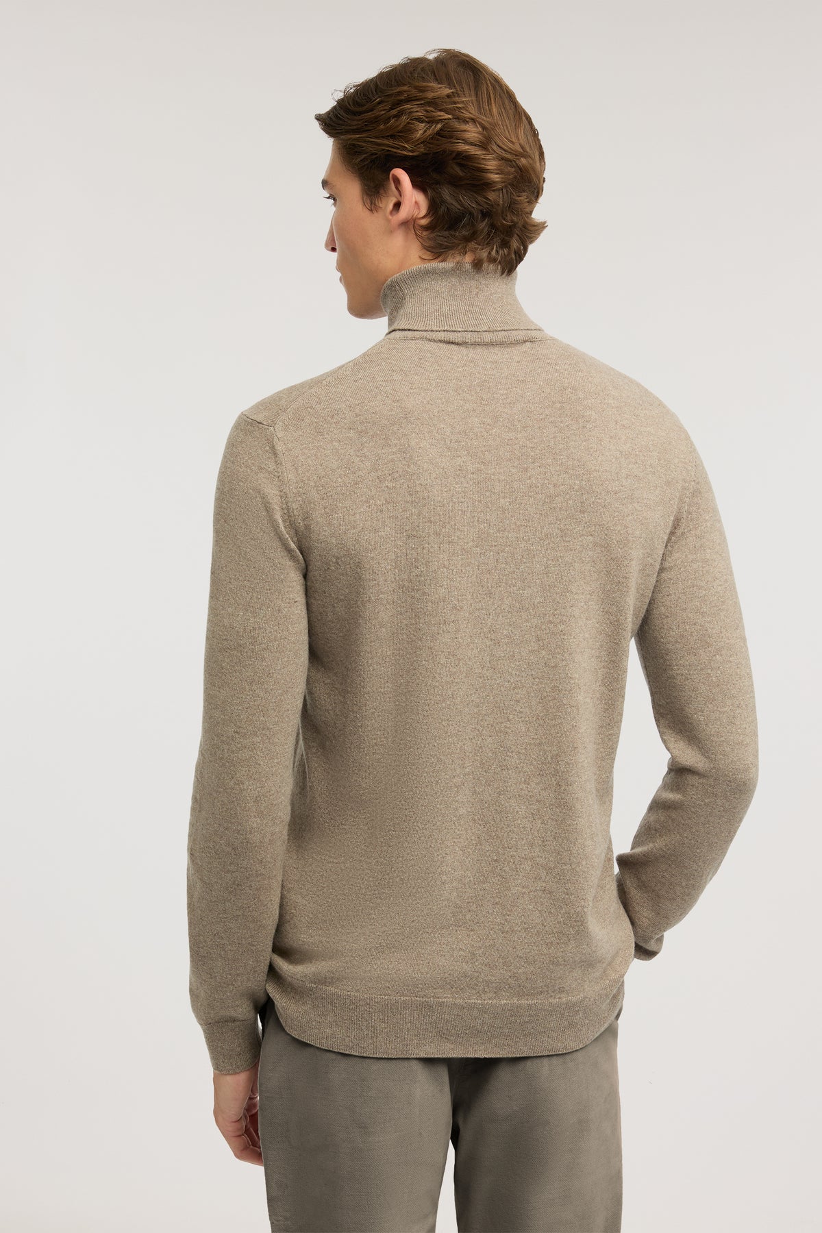 Maglia dolcevita in misto lana e cashmere 3|9f7f0a34fca4eebc0aec04e979b67c06075195078ba2a829149de45825bb9e84
