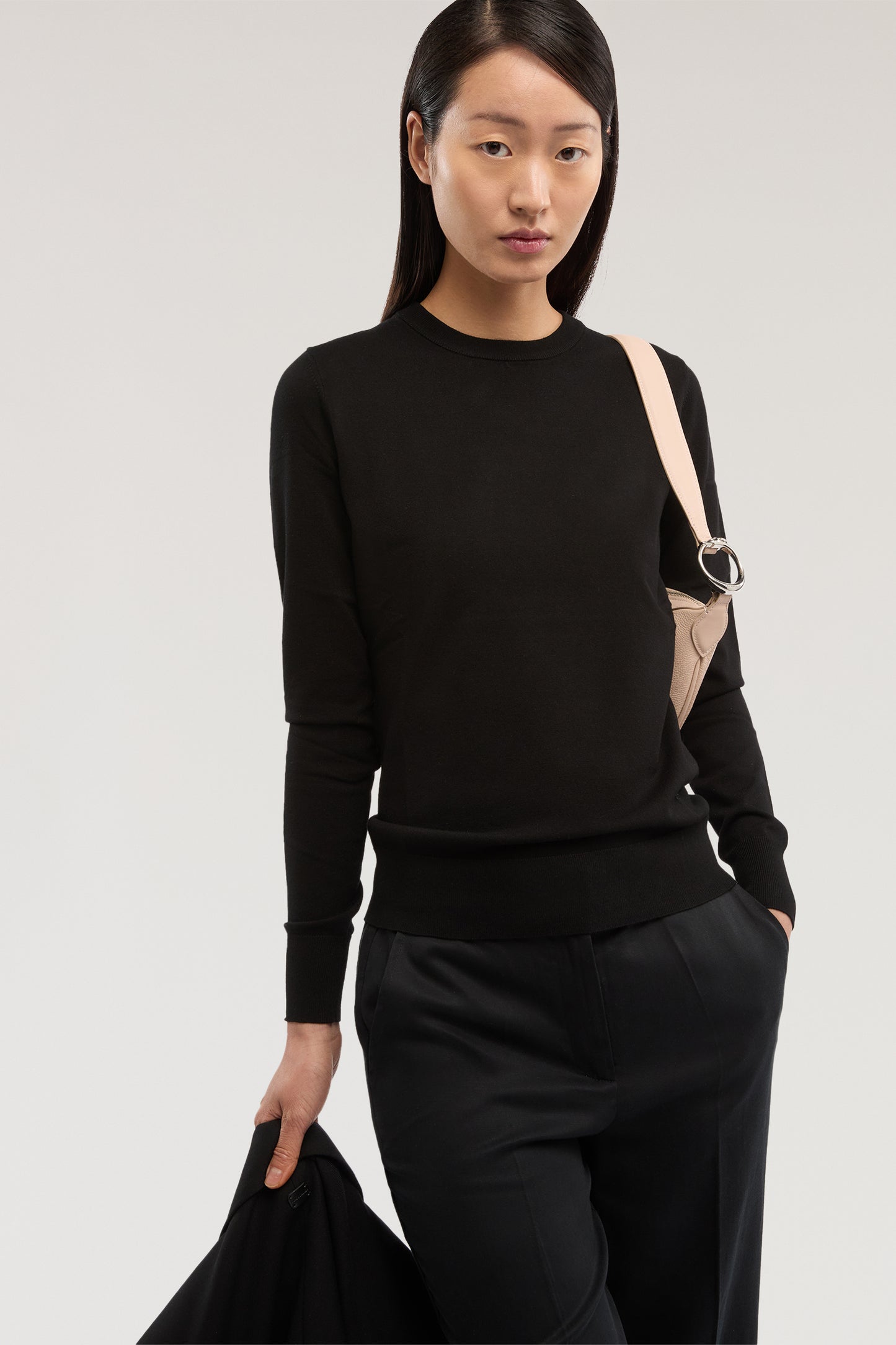 Maglia girocollo in misto viscosa 1|d6b3972d1a3d38cd389ed0dd7e433e47936f83a660ad0bba7b91d61df5c78d45