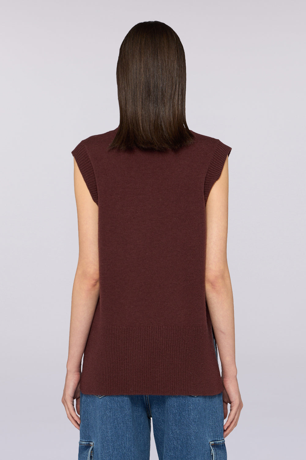 Maglia a collo alto senza maniche in misto lana 2|c098fa2a45dc292a878237214c4cf4b5f7844171c6462441cd5535962c28c15a