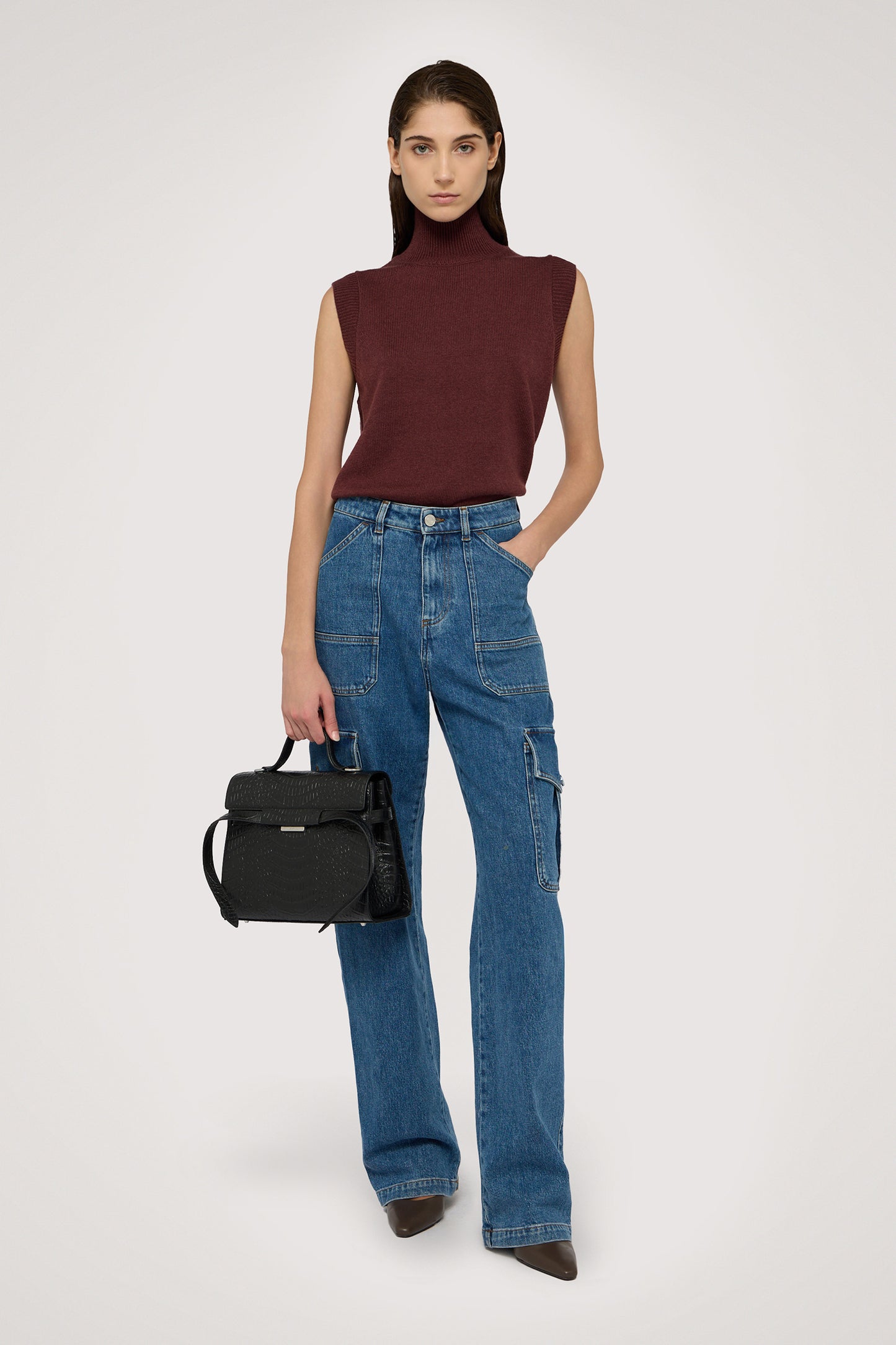 Maglia a collo alto senza maniche in misto lana 4|1454592a816d20dc6d467208af444e5146acb074908e20c22c4e2d694d45cf5b