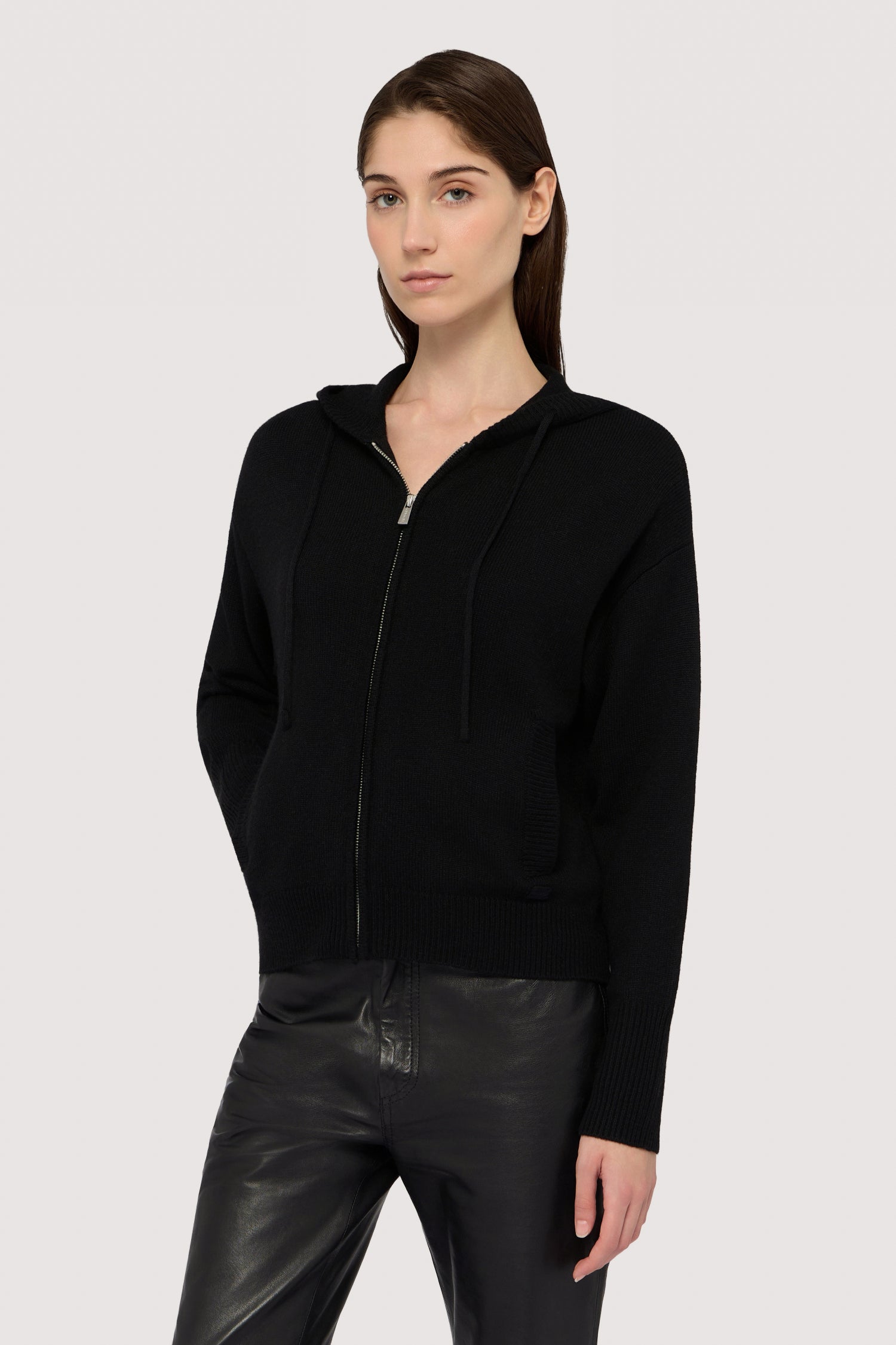 Maglia con cappuccio in misto lana 1|1cc6ecd32bd8390d4dee9ad3297df4f17768cc57c52c34b96c1e01becb0890a2