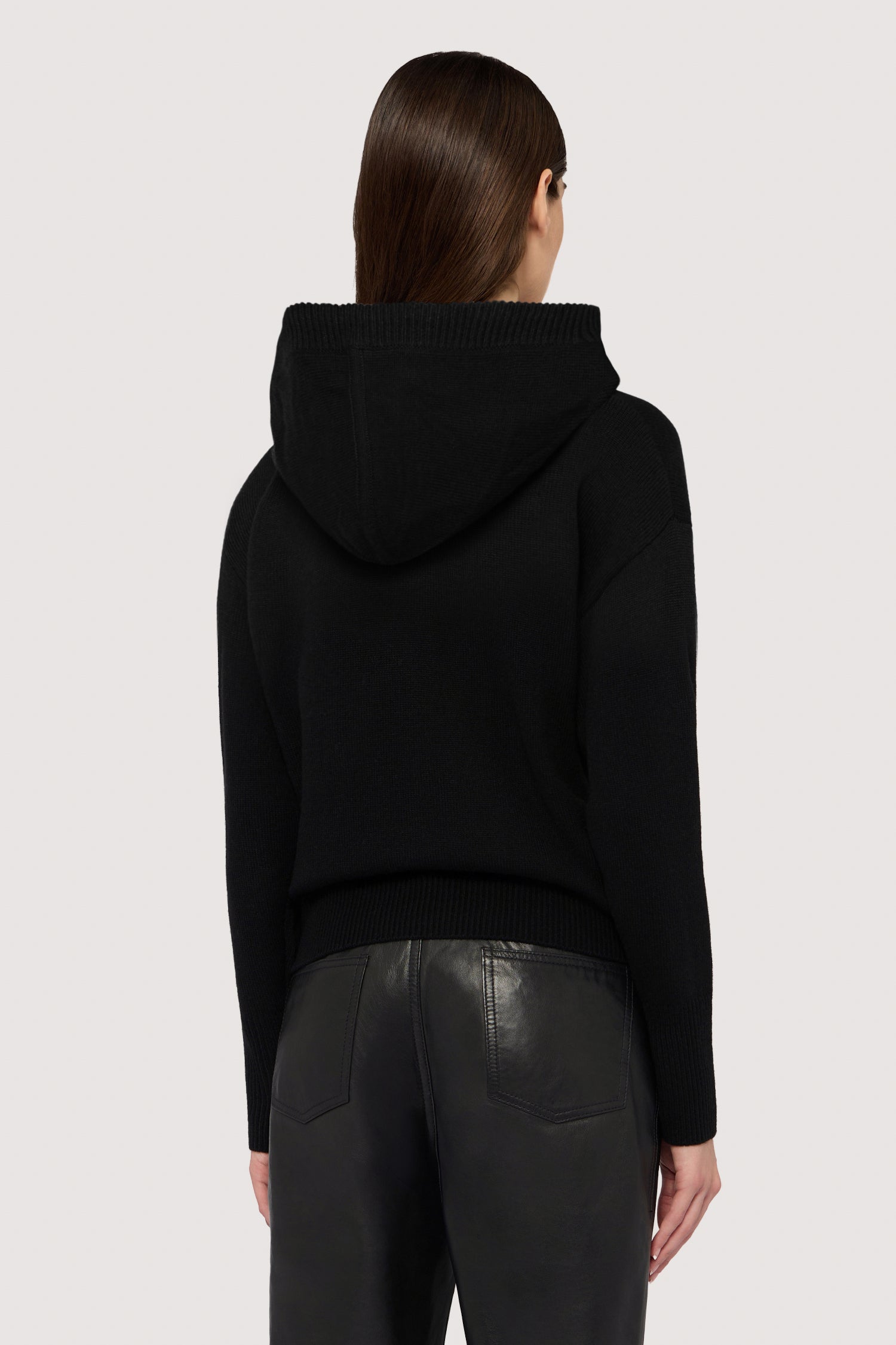 Maglia con cappuccio in misto lana 2|7956d96424f9323f4497ddee4b9d8ffdd02cdfc540b00275b6232bae91476560