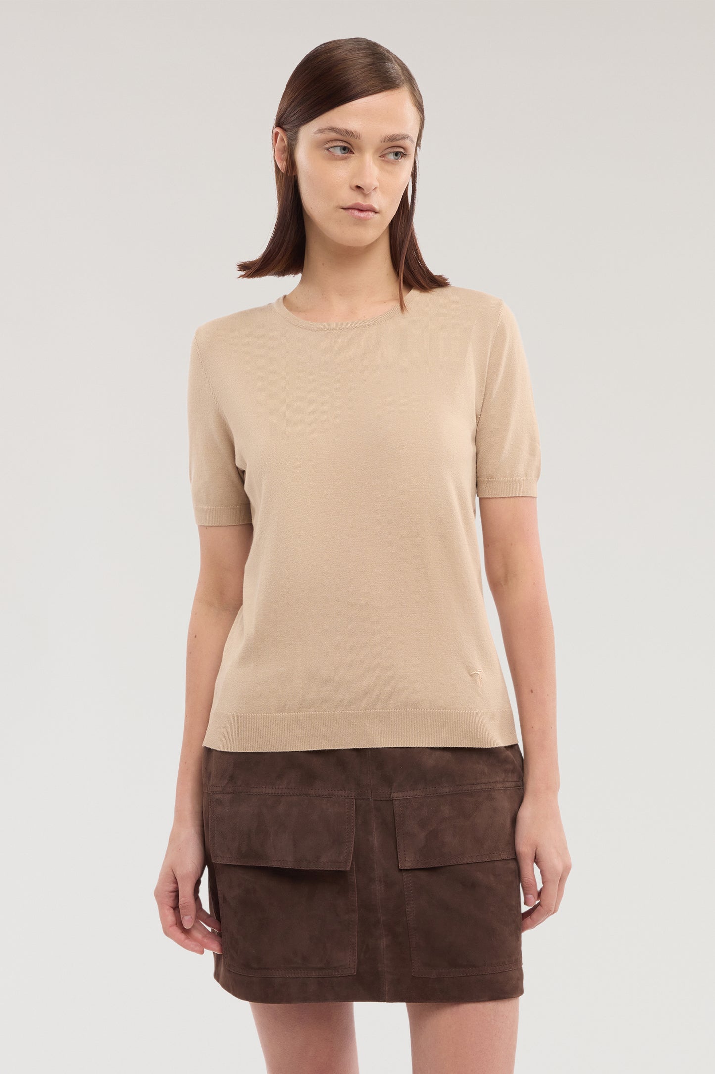 Maglia a manica corta in viscosa  1|04273cc30e3ce1dc9321f3d52294b05d556da99c72158353a9292db37f891990
