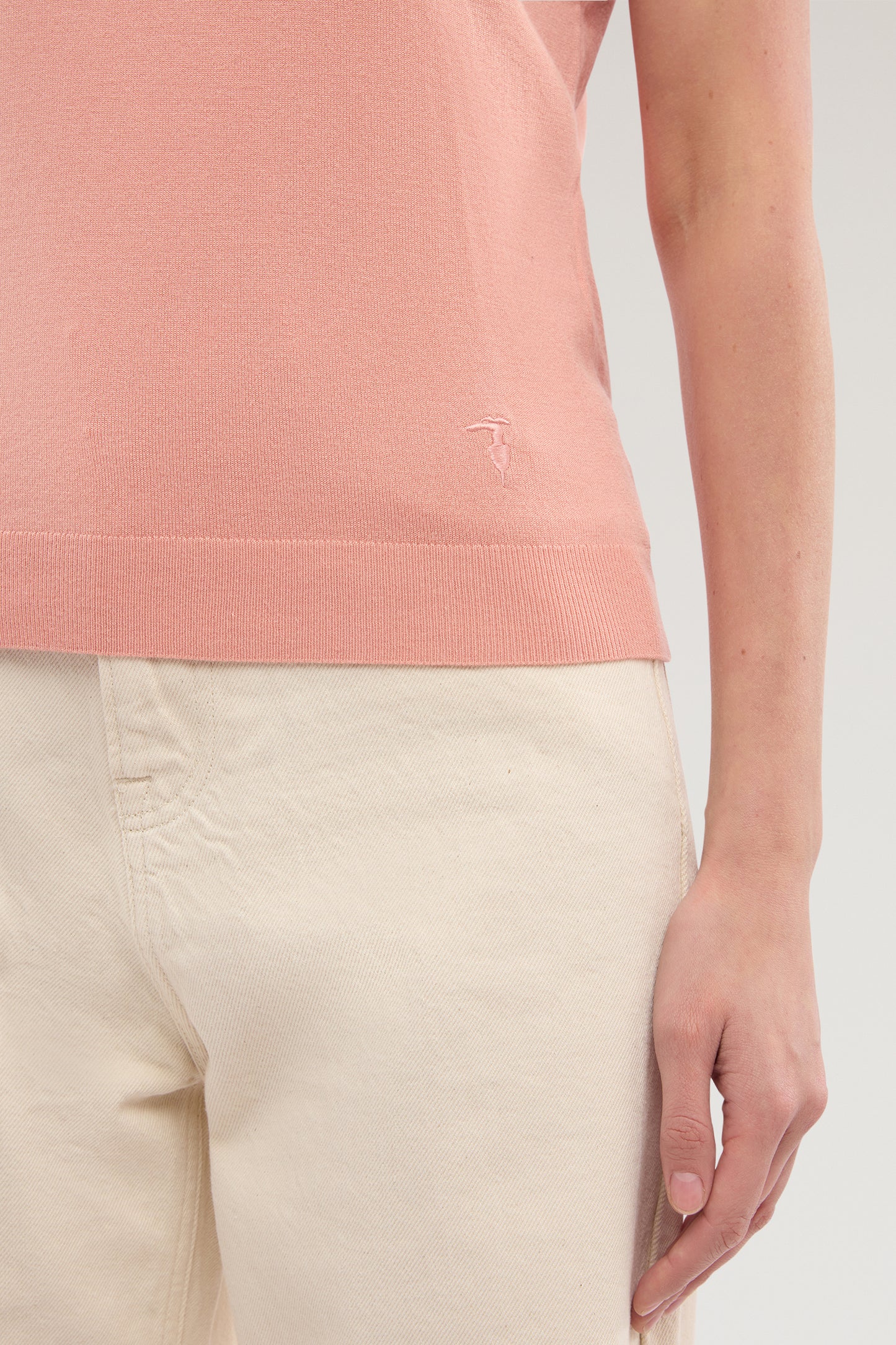 Maglia a manica corta in viscosa 3|cca4b56dd7d791259bf33fe8461a82de5a3f93757106c74da010e74796594e9c