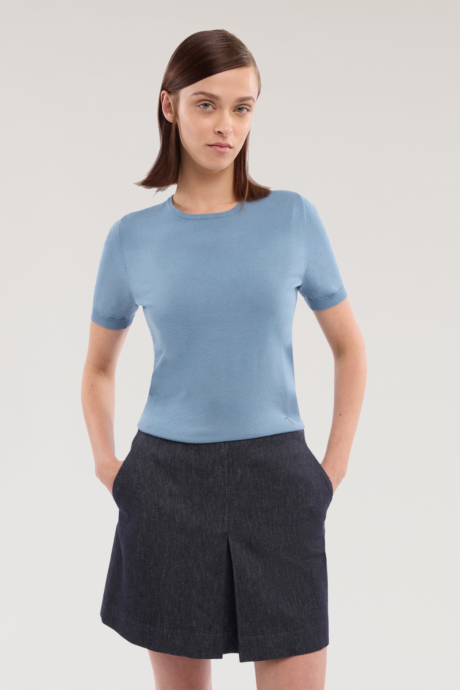 Maglia a manica corta in viscosa 1|6a870724976de17f41a09b3e051661a9155a35ac1bbd3a20620f84bd92e4a664