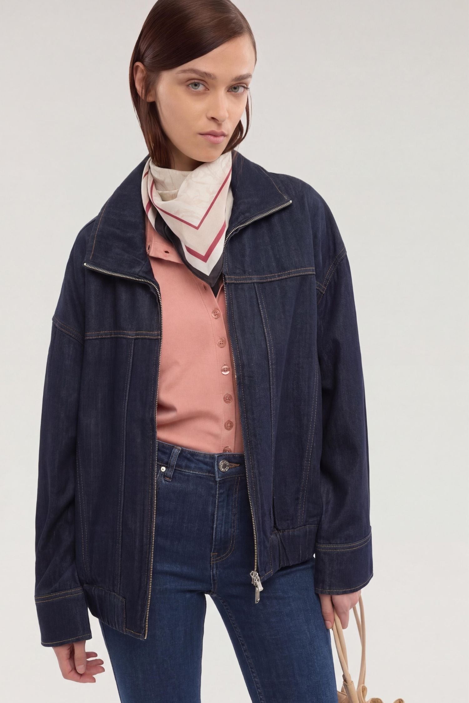Cardigan in viscosa con ricamo 4|d41f133ea1dd396e6b93b1c17430951525252d3a4c07009ac14d3f7cdd785009