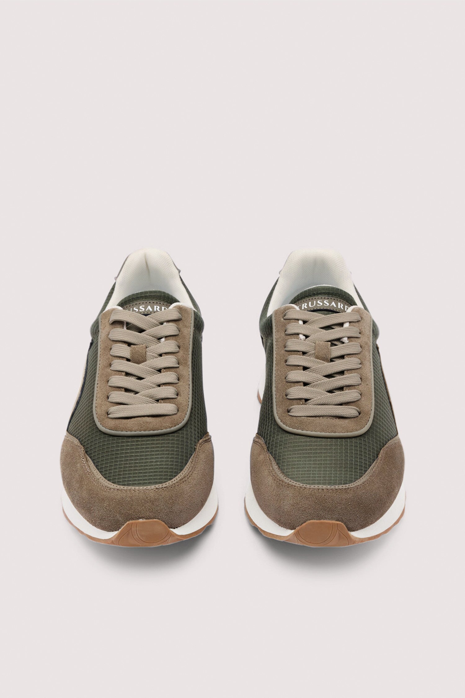 Sneaker Arrow in tessuto e cuoio 4|2e0c09f7e118a81661763b555730434748578d0780169c33ea2101f4c98c2b61