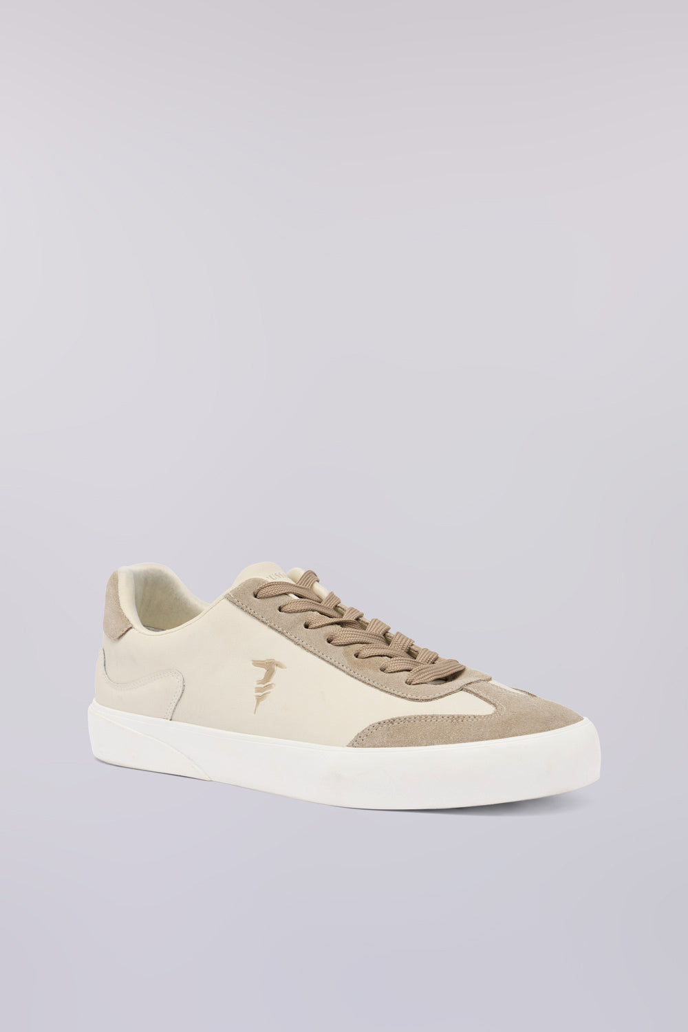 Sneaker vulcanizzata in pelle e suede 2|617ed2c6e1a4df015ed699f0049caa09f2ed5a7f92e65373f53cf22a2c796933