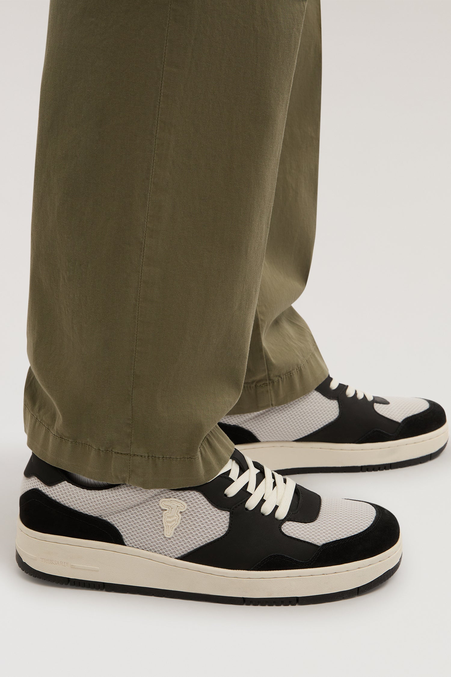Sneaker Levriero in mesh e pelle 2|5dec676ac7182a80fe2d66d6b444a01be9238988970b7a7064debc154be59407
