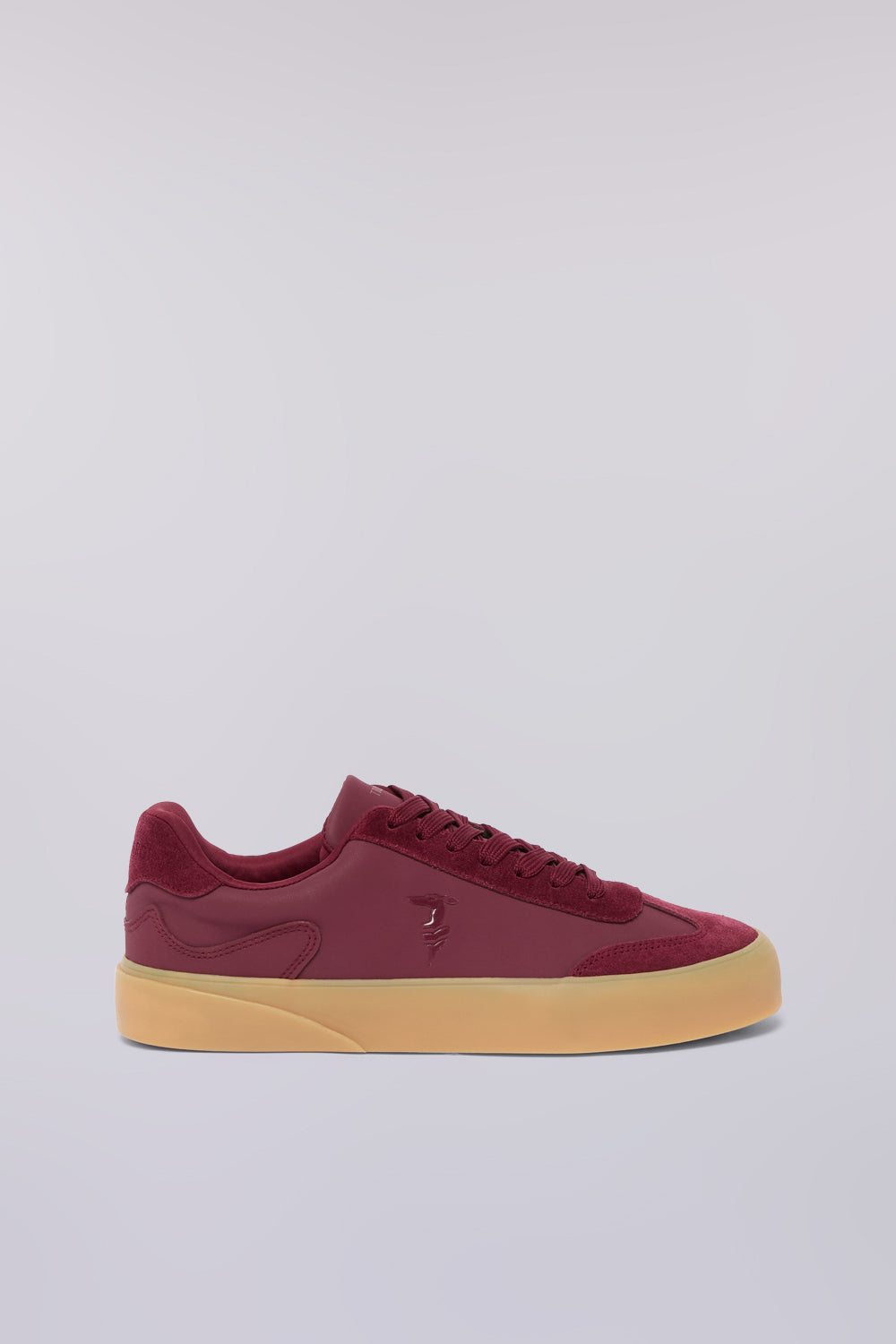 Sneaker vulcanizzata in pelle e suede 1|7008a3a46aa89044162d0394cccd38293638a166e21f267e89356792c4dbd349