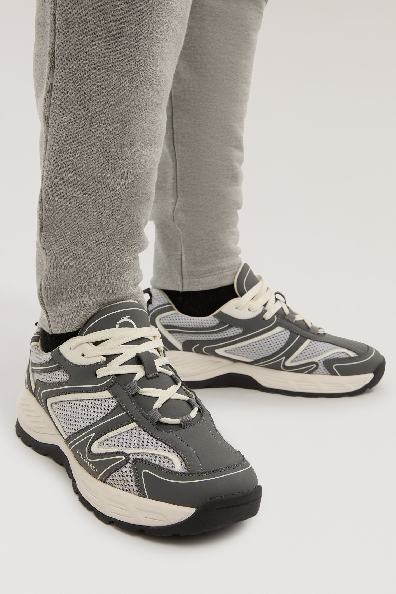 Sneaker running in mesh e pelle 4|e1f4fced7092f85712c6142a0c1b74f79fc82a3e488accbcb8814254543dbc21