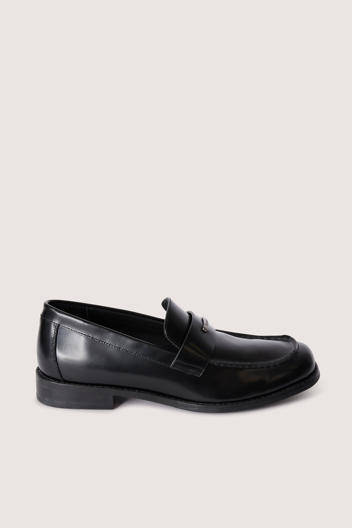 Loafer con fascia e placca metallica 4|c744baa179edd32e38c34423119e07fa6303033616ec9019028331a09f3a2be3