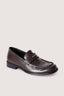 Loafer con fascia e placca metallica 2