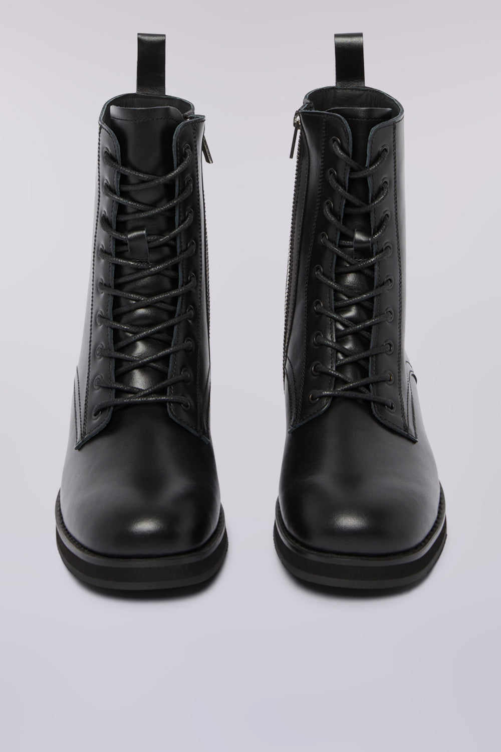 Stivali stringati in pelle 3|32f0fc9d0d6ca5b11ce029d803bb596e6167c85f4fb7c73a54361b273be54207