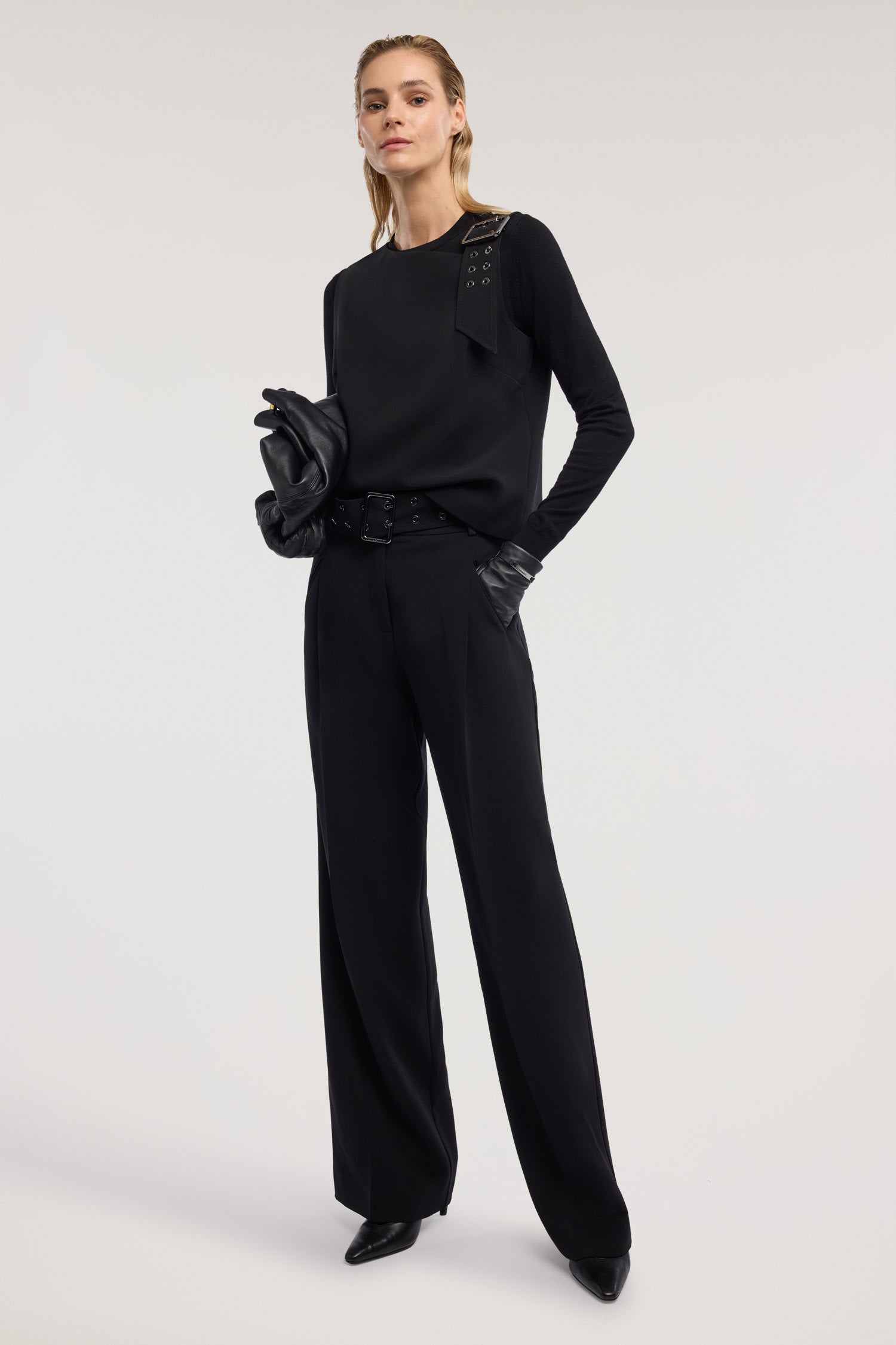 Pantalone palazzo in cady con cintura 4|ee96528f261ce1cfc74330dc017876adde508649ce33995a6093196ce0f8411c