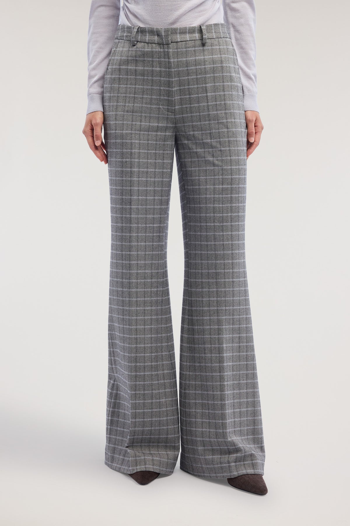 Pantaloni flare in flanella a quadri 3|de3544d555e9250eb09a9acf6770d635caf93a0ed1fb6ff5587d4e8374d92008