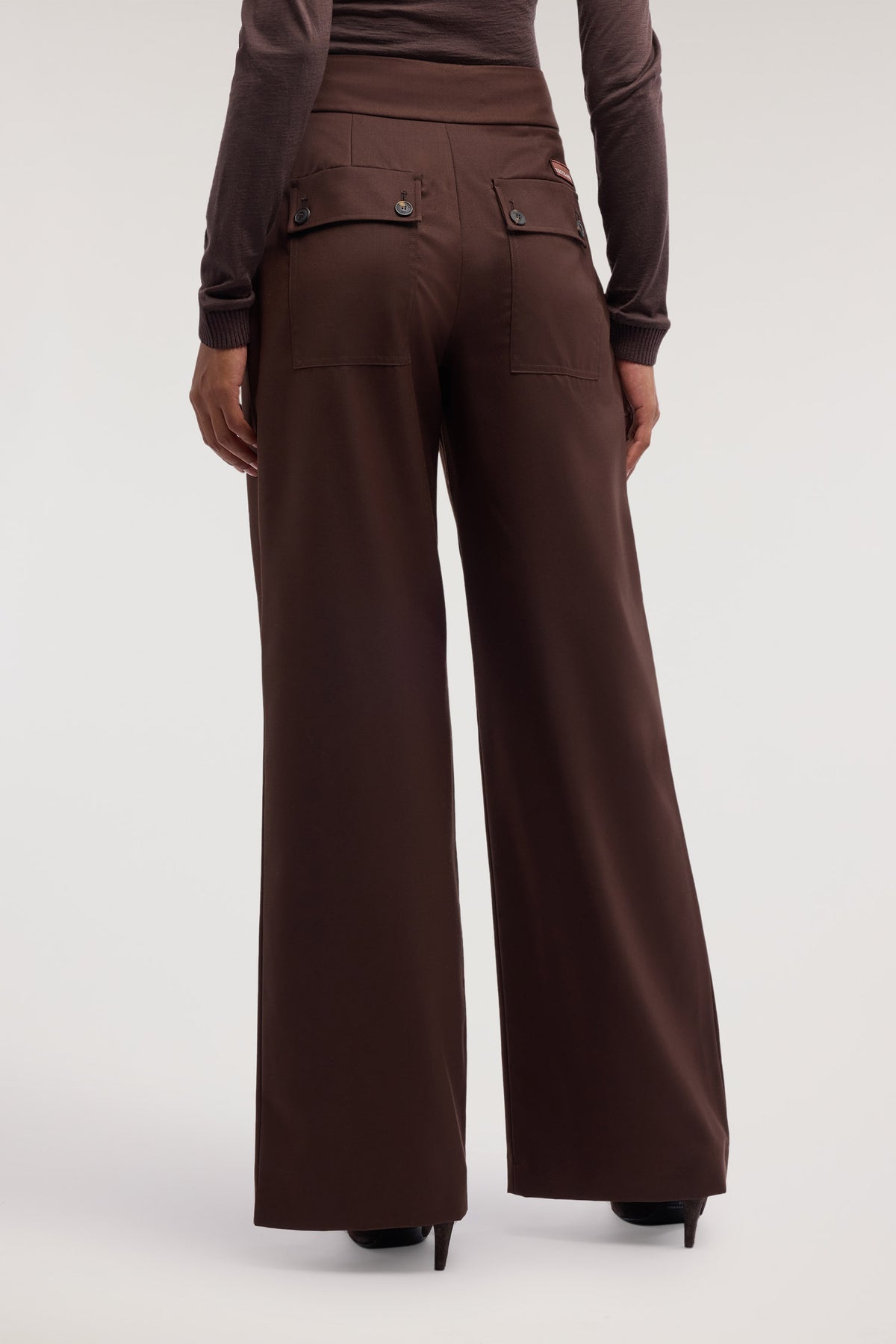 Pantalone palazzo in misto lana 5|68e89e57fb408f40a3e899041b64798cd030fcd64ddd210a51be9ee0350d27f4