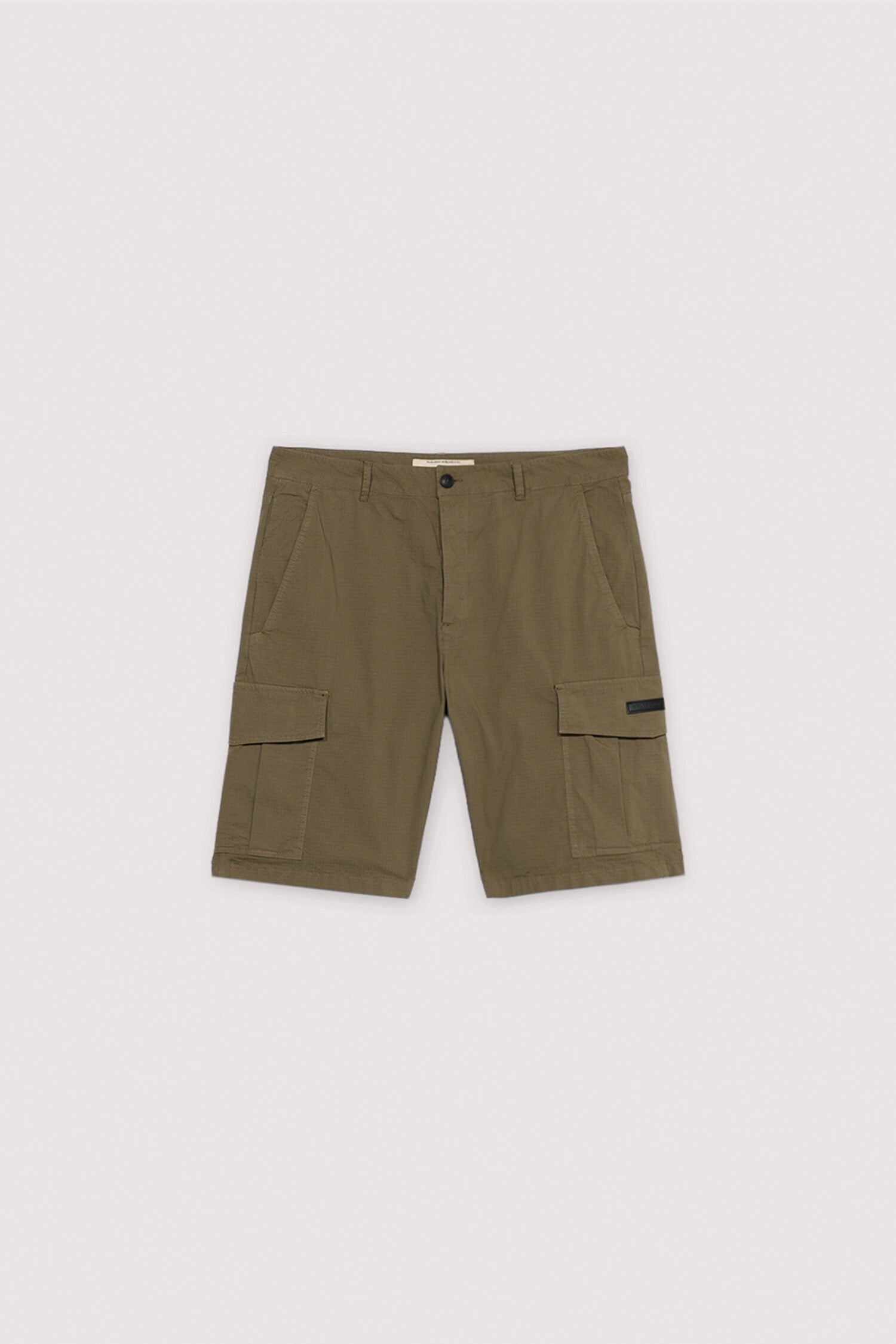 Bermuda cargo in cotone 5|0ab8b03992b5b5574799dd3c967b0904be9df3eaaa50bd2a0adf4cf9ea615744
