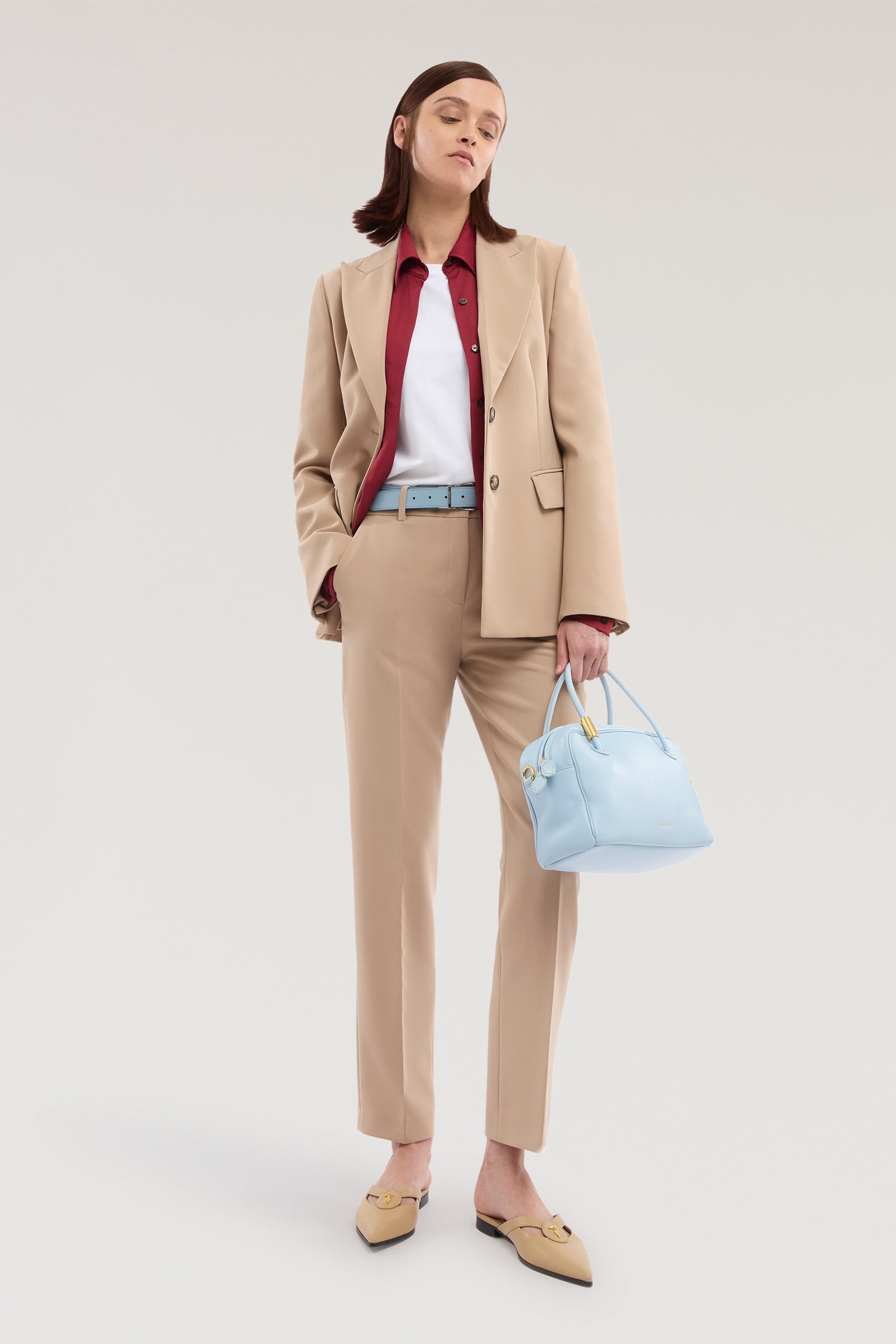 Pantaloni sigaretta in cady 4|05d35389d7ff29a7ec4d6bddb404d57703cb8f365f197eb8e9d78cabddf6cd4c