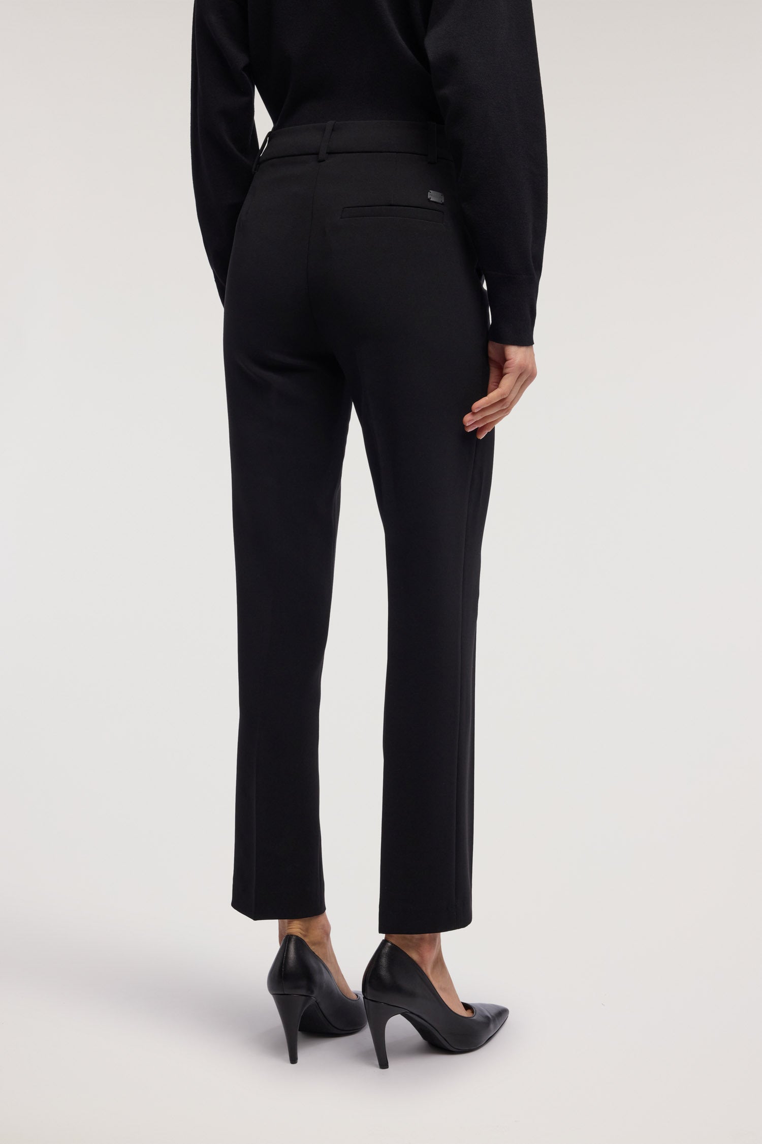 Pantaloni sigaretta in cady 2|27c3b7d28806c86456b2d554807255a3d7df536df7740486ab4a015dbfabbfb8