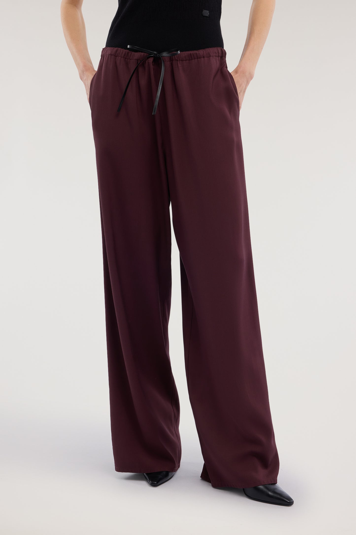 Pantaloni palazzo in twill di viscosa 2|cc24c317cf0baba3dc57dc14fcfc0539613e8f937ba095b121ea0a20f7204b00