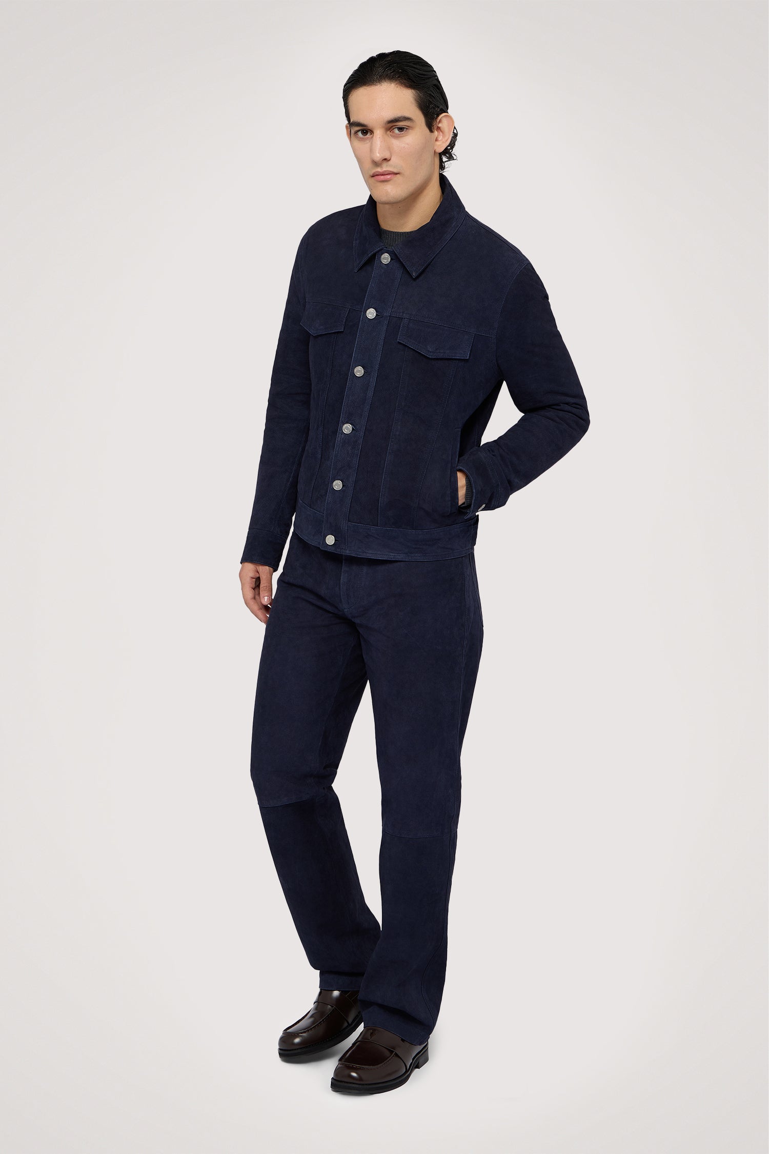 Pantaloni Straight 390 5 tasche in suede effetto denim 4|0da22f210eafbad225caa3929fd35eb0636bb5a308853ff9a543b23de433f1f5