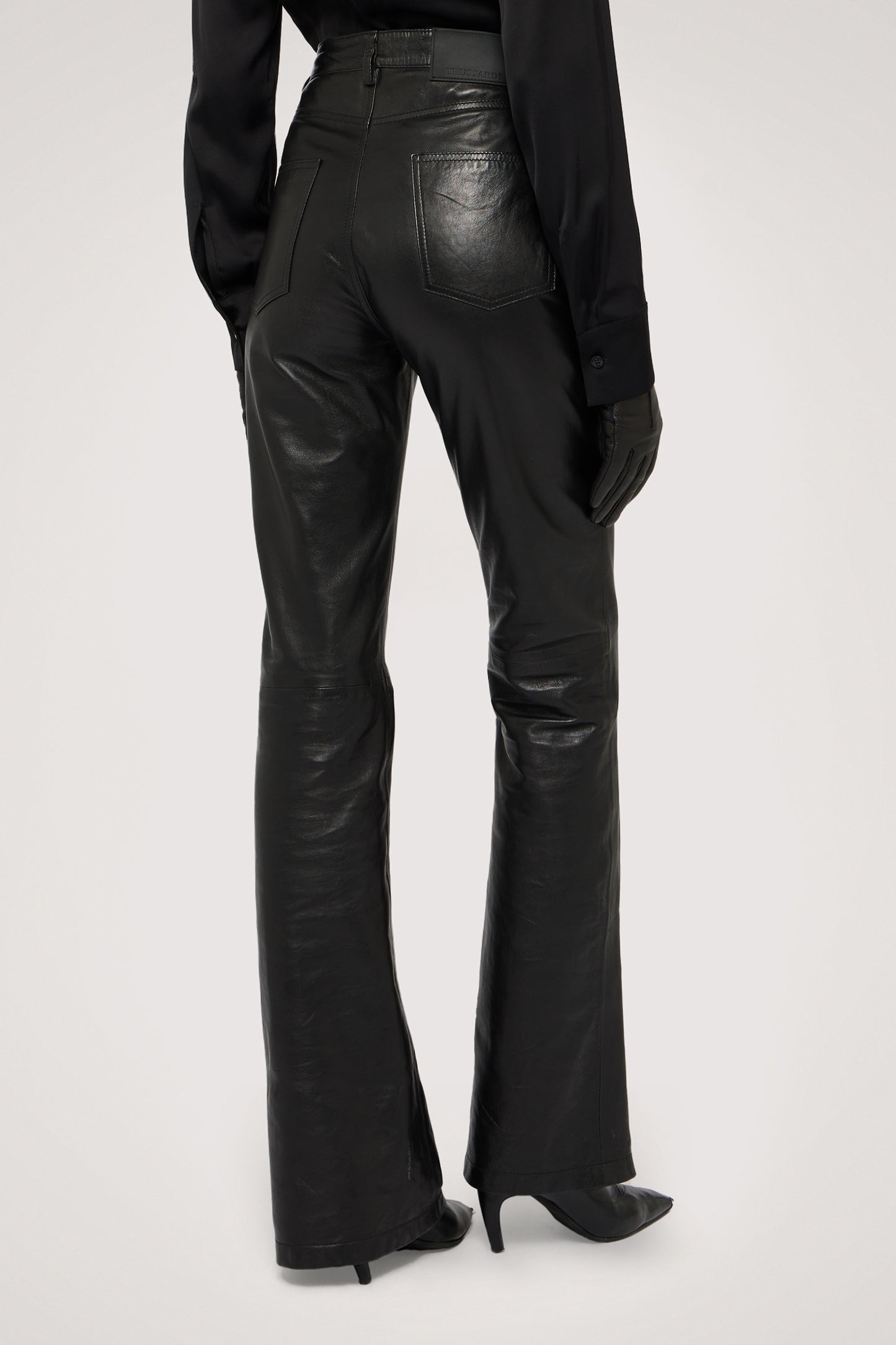 5 tasche flare in pelle 2|ee7e27daf4ebb2d990d6d9d718ad8304b920d7b6cc32984ae61eb84c5b286b9a