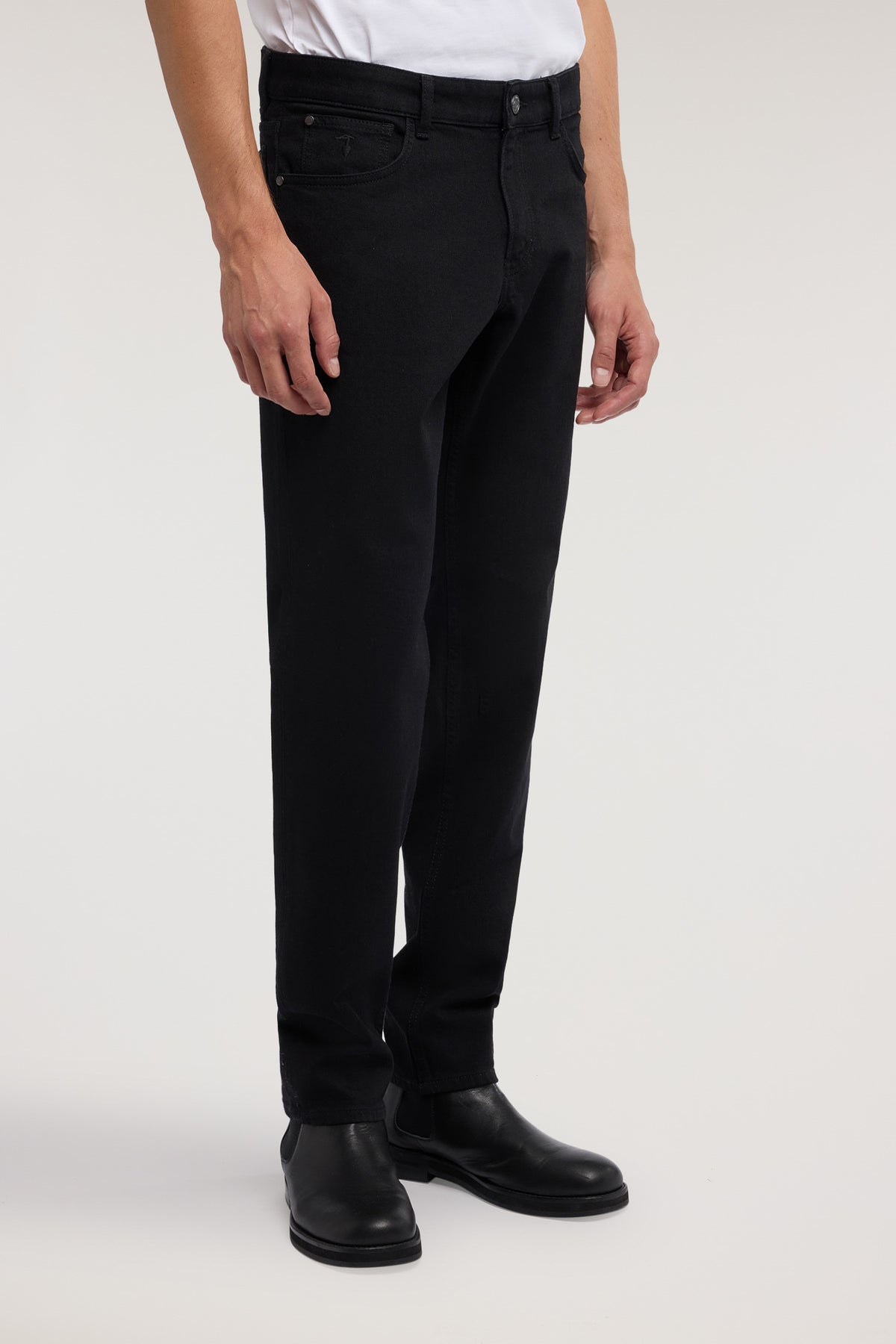 370 Slim – Jeans in Denim Comfort 10|c4ef788a24d8b64a567193b661f1daee36f8a29dbde4ee6617a0e56fa48460e9
