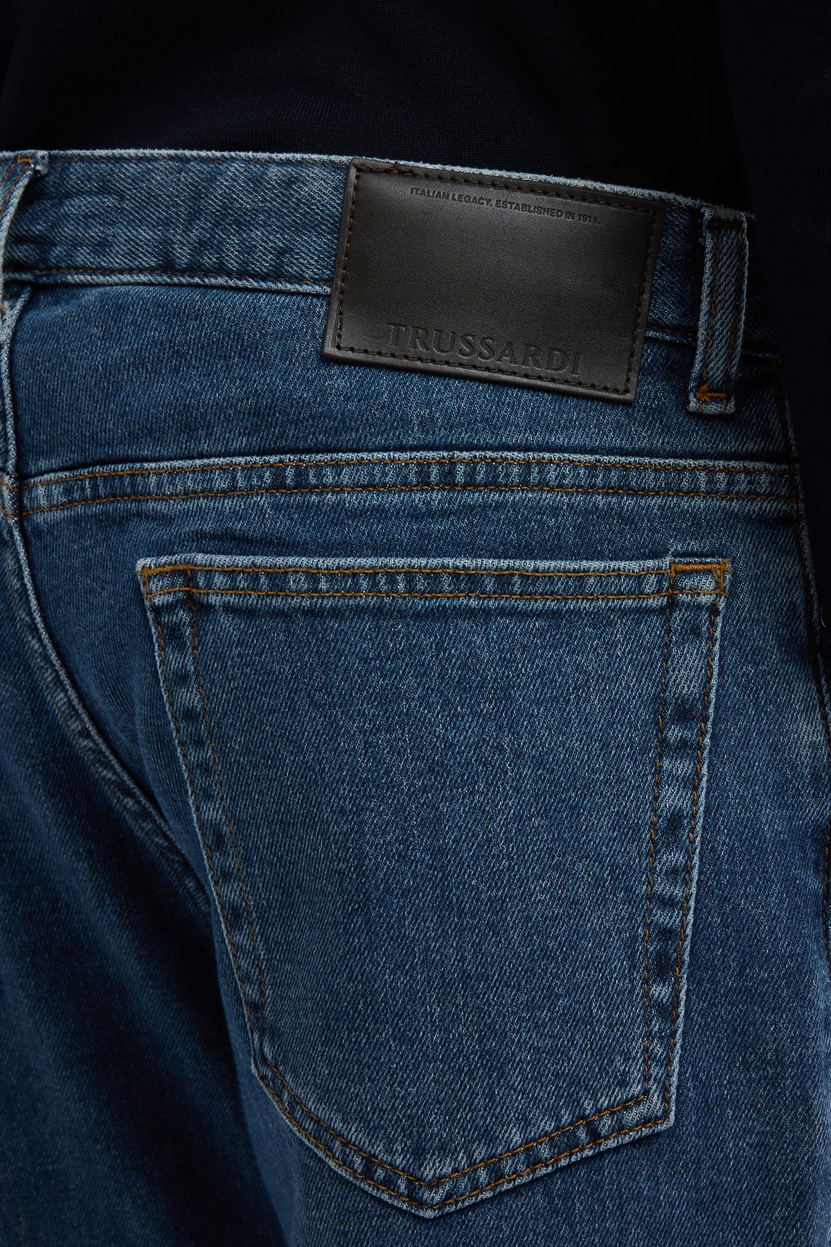 370 Slim - Jeans in Denim Comfort 3|e7ff3d3d089d287942de37f0c31a2dd8f0244a8ca666d42cdcb2de6bc249a534