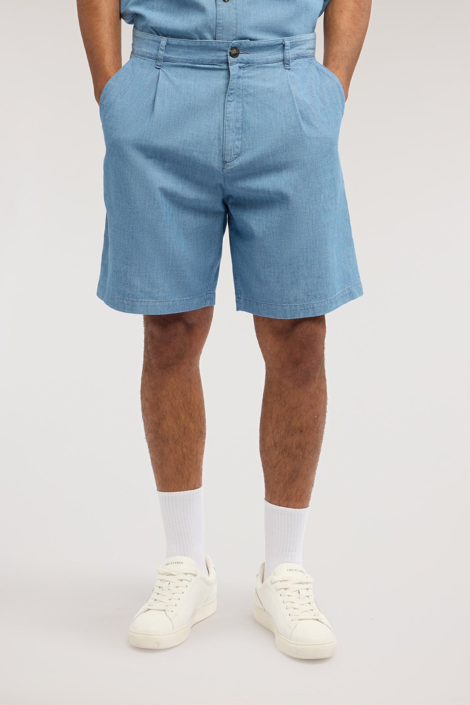 Bermuda Relaxed Fit in Cotone e Lino 1|bd7f051c8db5647ead04c0c5015c246e4000137f493585d525b144faf43ded91
