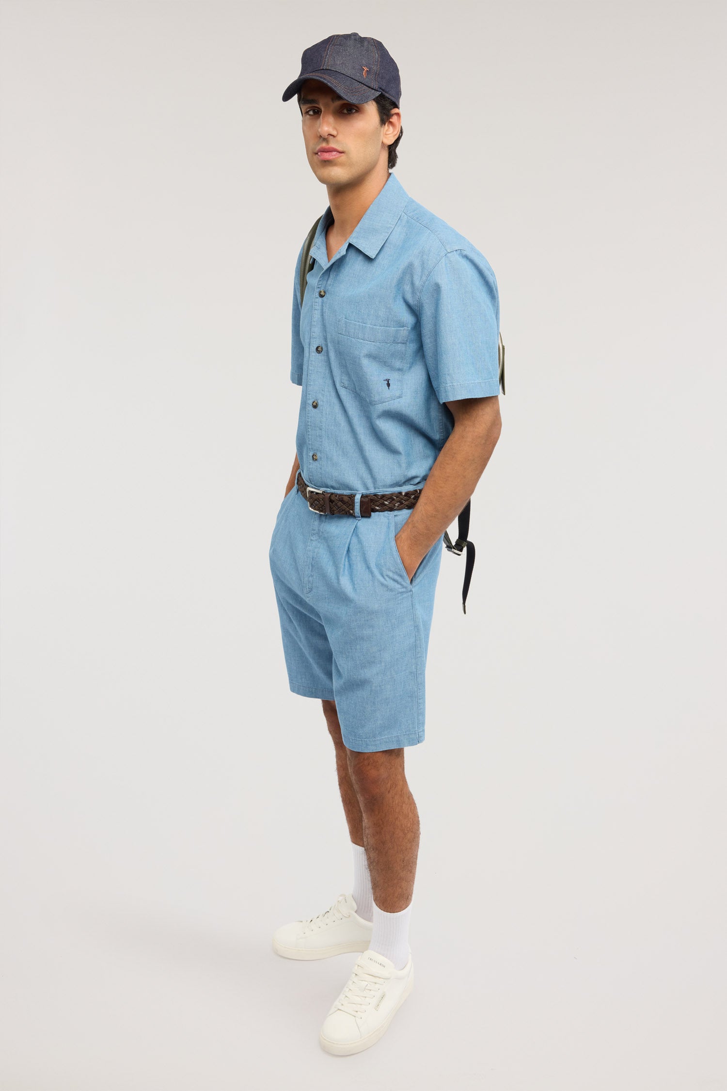 Bermuda Relaxed Fit in Cotone e Lino 4|d1bc9a176df80521e8476bf9cfad1efb48f544d91e83b175c15cf4e5ae8743c8