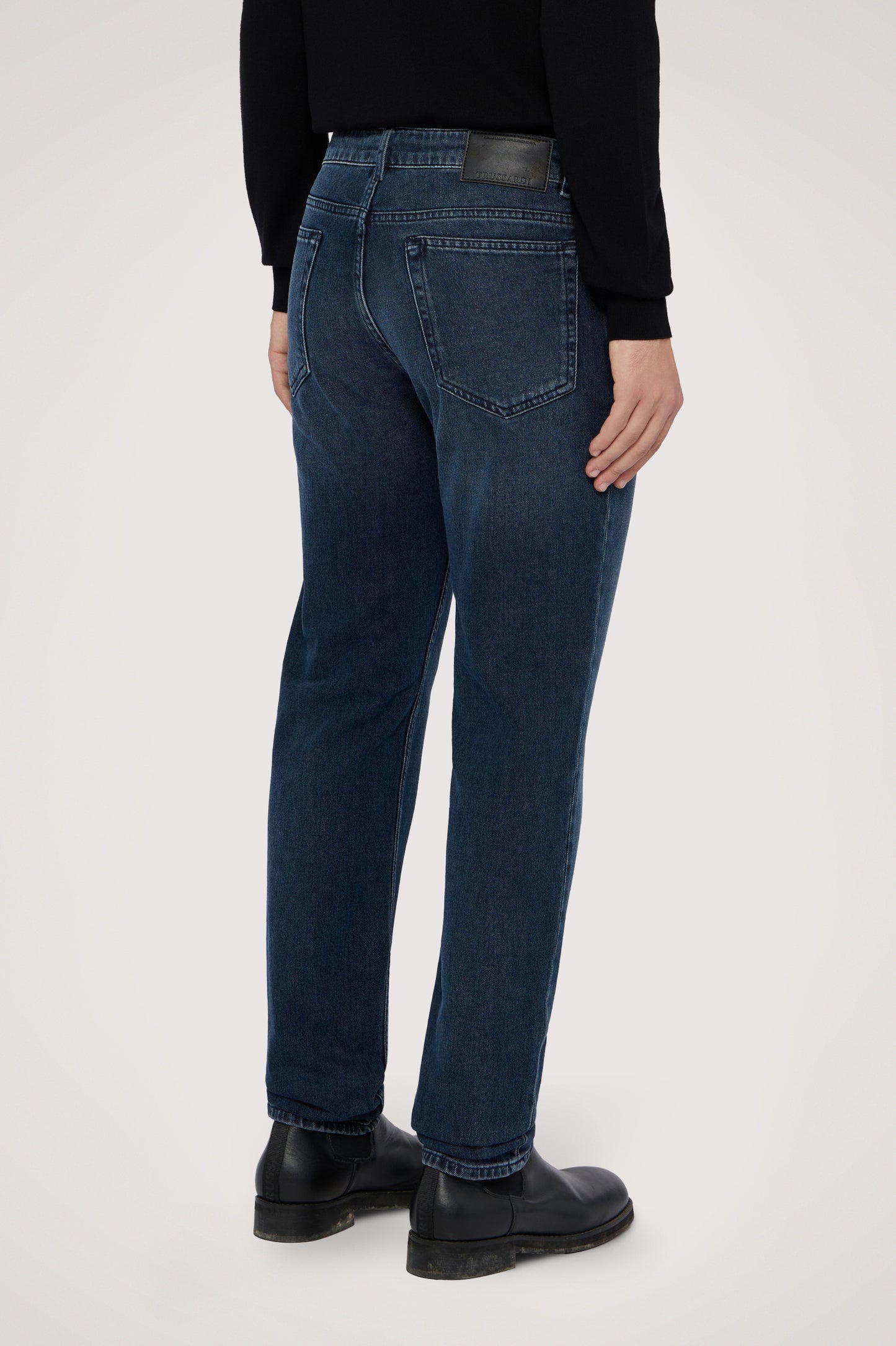 370 Slim - Jeans in Denim Comfort 2|f8dfbbcbc0cfe1ea2c2086cd5548d91572e8abe5c8df8c73d7893dda66b4e49c