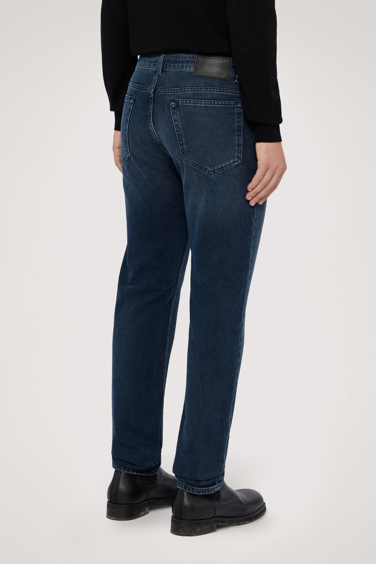 370 Slim - Jeans in Denim Comfort 2|f8dfbbcbc0cfe1ea2c2086cd5548d91572e8abe5c8df8c73d7893dda66b4e49c