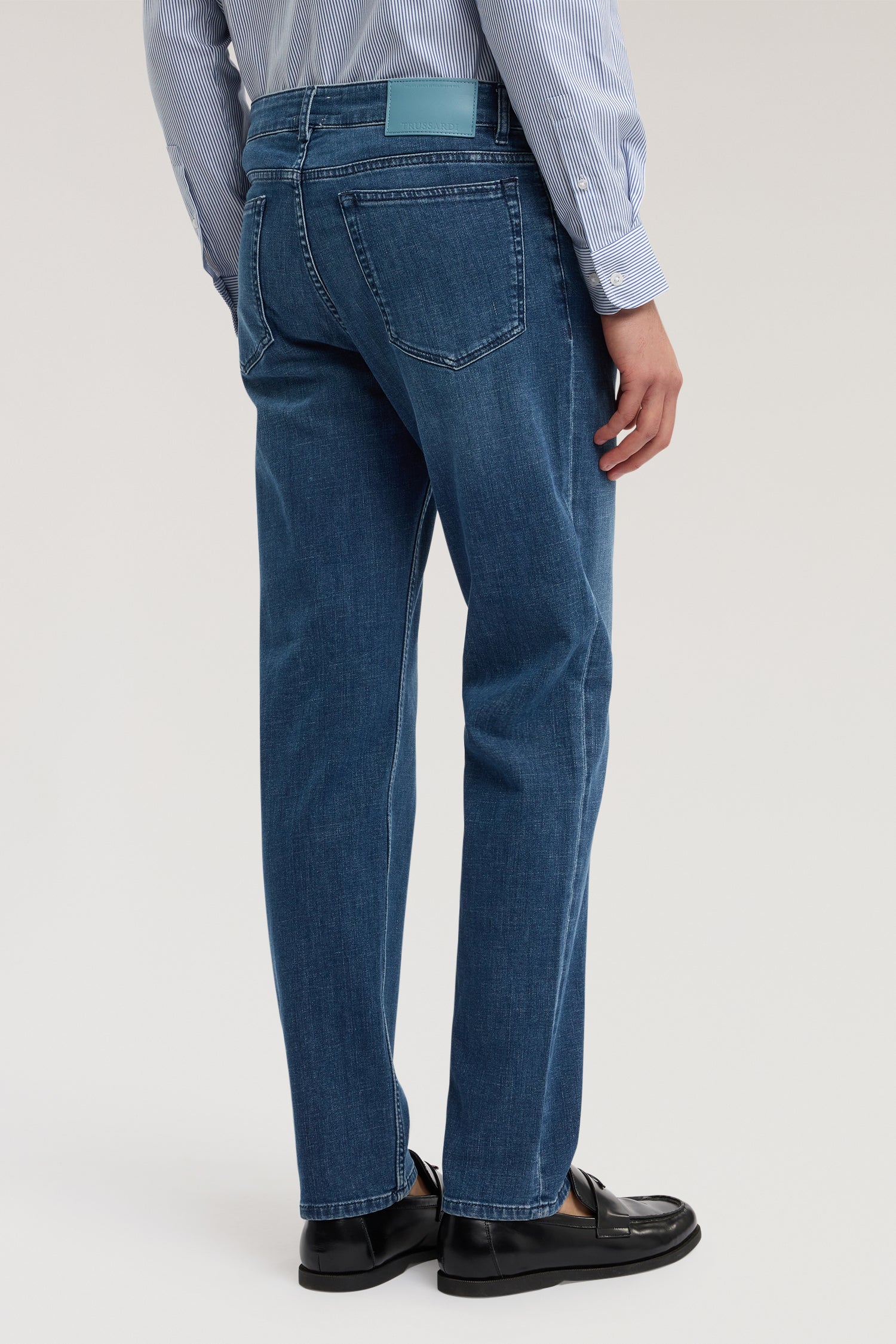 380 Regular – Jeans in Denim Comfort 2|b903dd855f7159c571a8f5d088a847028ac3a66fd45f6897cdf0a6191f7d176e