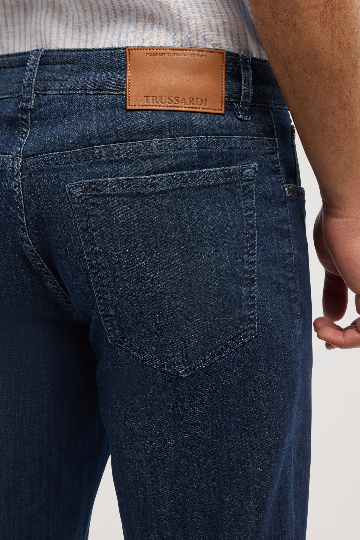 380 Regular – Jeans in Denim Comfort 3|31b9545da6e691827fb57d45fa0eeaa8954fa68a556d03fcb0e2c981b8f3d9d7