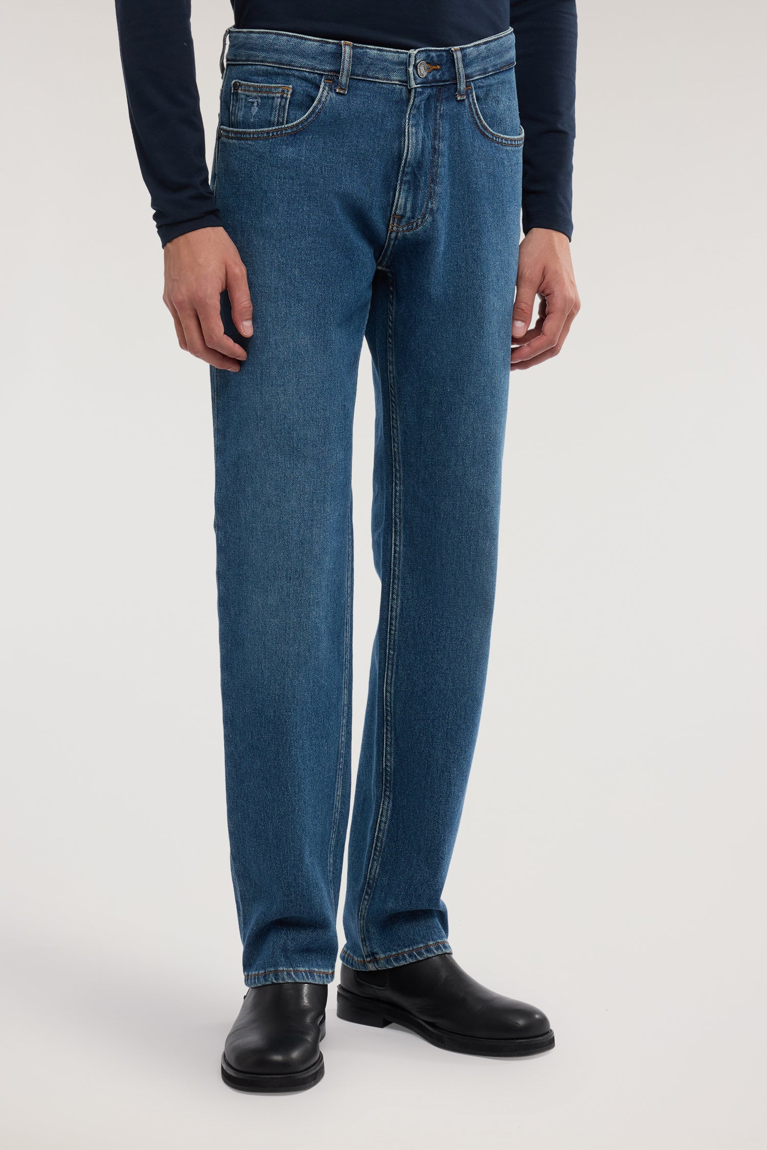 Jeans Straight 380 ICON in denim stonewashed 5|e0f08d1d9f68ea46e4a4d31410fd624c4bf38cfef9d6cd380fa75230812fb9ac