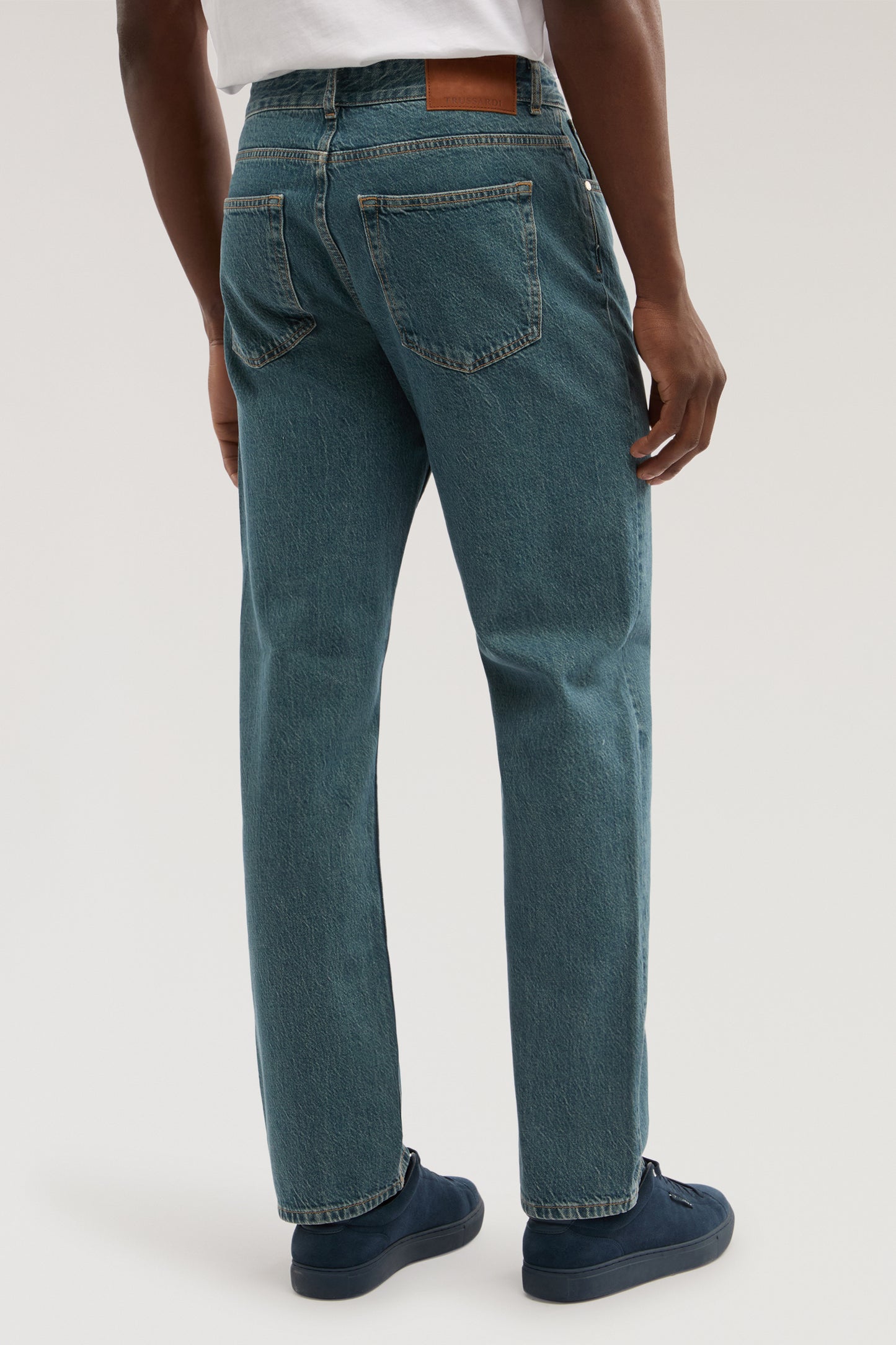 Jeans Straight 390 DYNAMIC in denim stonewashed 2|a4017aeb00929373298c202db6a5872437edfeab354a72c3be282ccebbe52375