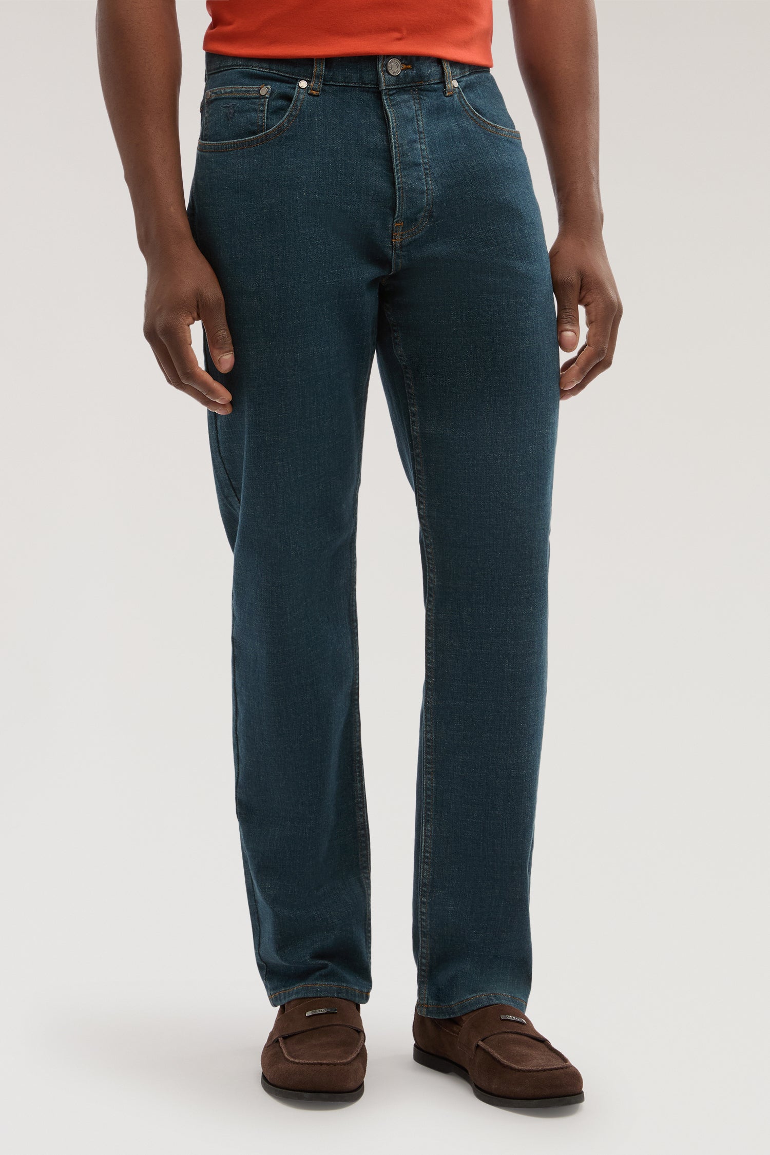 390 Straight – Jeans in Denim Comfort 1|b058181b7f74c32fd060621f16b947d2d39a64a56267fa71ba50cc0d845fc2b7