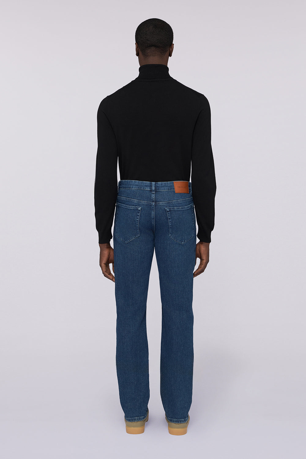 Jeans 370 close fit in denim stone washed 3|52731d6d083db3ce04c6d454616a46c4dd60fc6745683fa6f280de7de9a8225a
