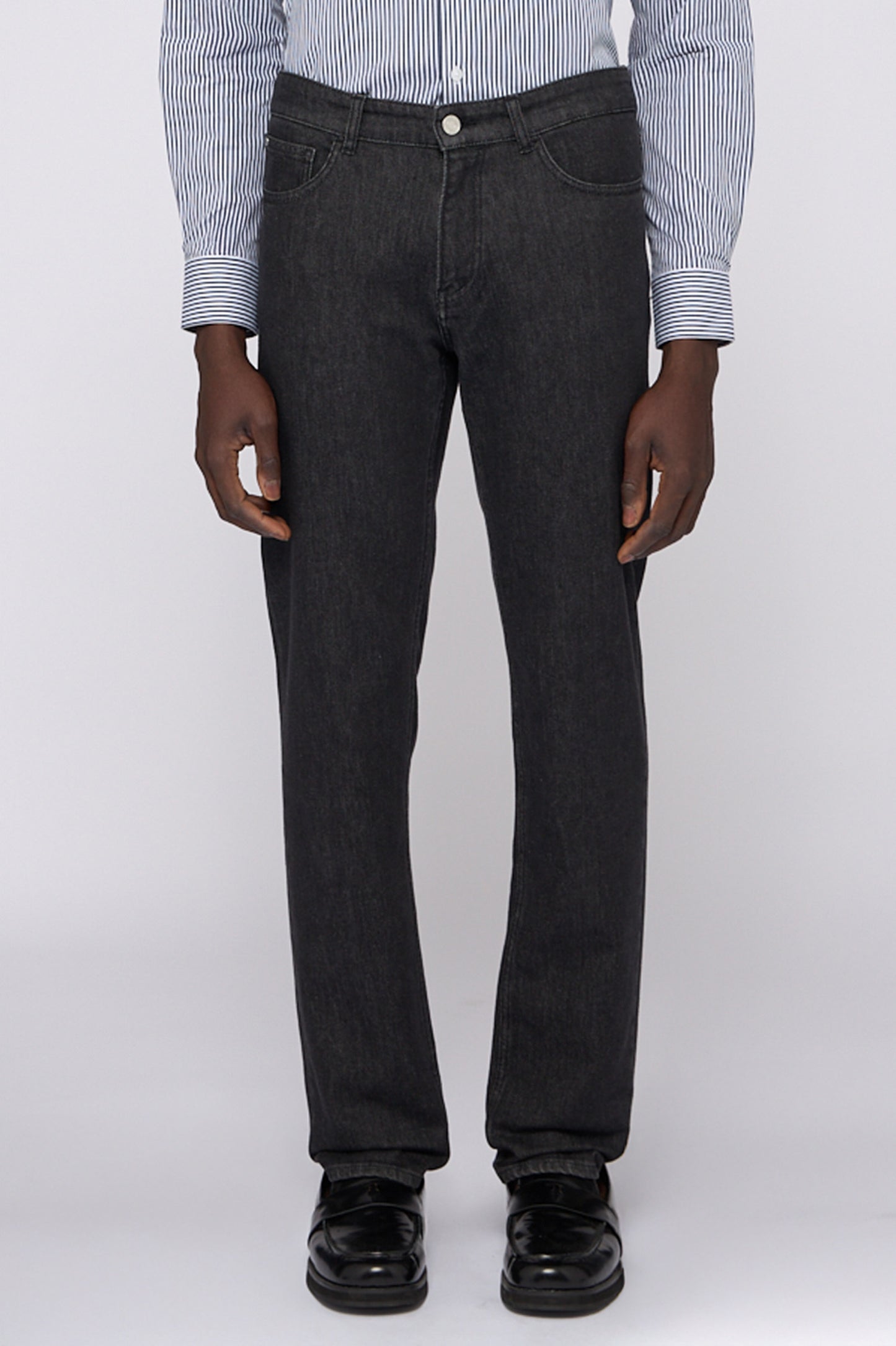 Jeans 370 close fit in denim stone washed 1|c0b0359953e98025cb754c14bc7f47aaee72e4dd9716d91d2a97b4959986021a