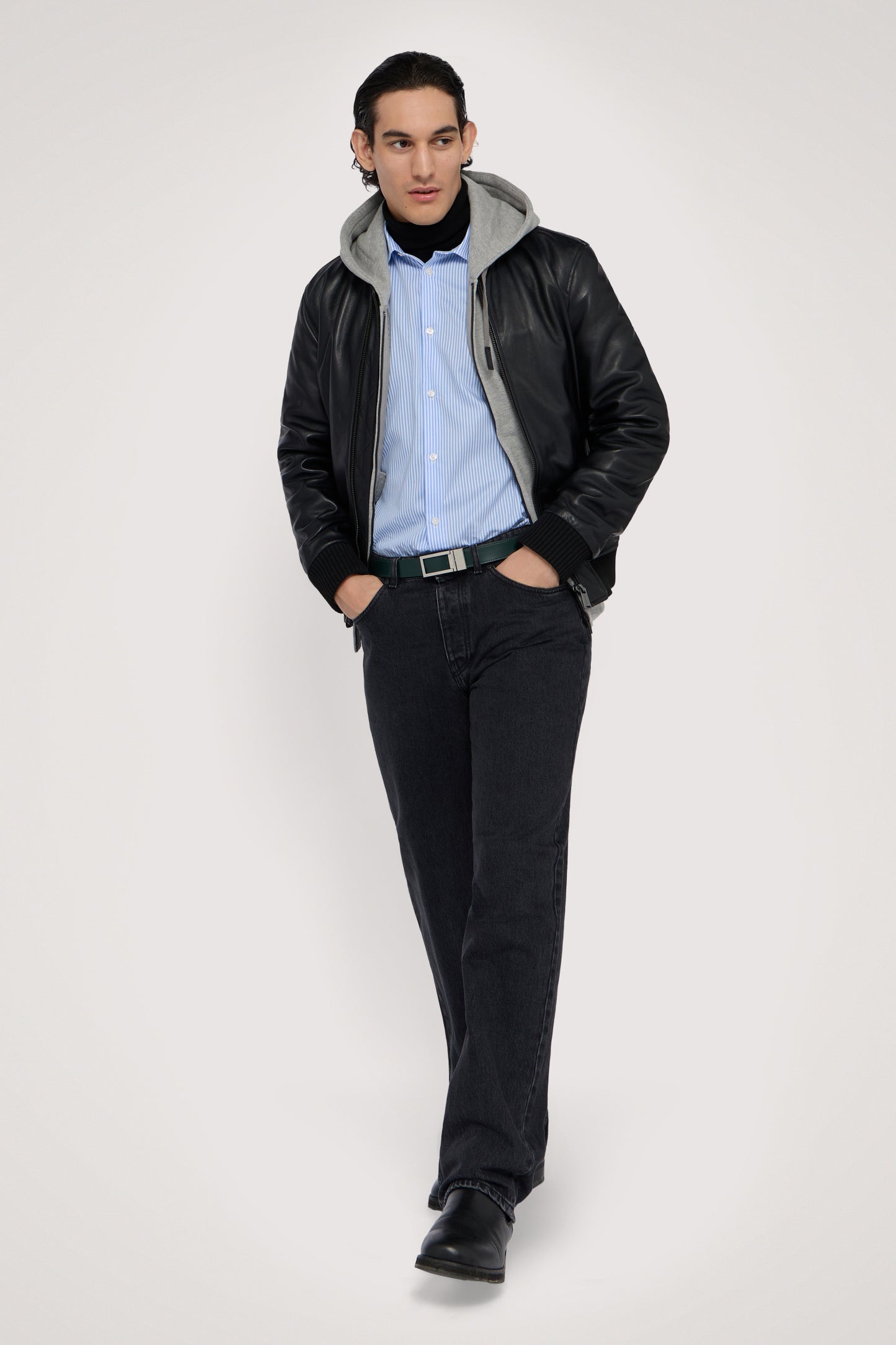 Jeans Regular Straight 390 DYNAMIC in denim 4|93c1ca87872c0bcd14919512f9e1033fcc27df07806067fa4e0ab939e33c15ff