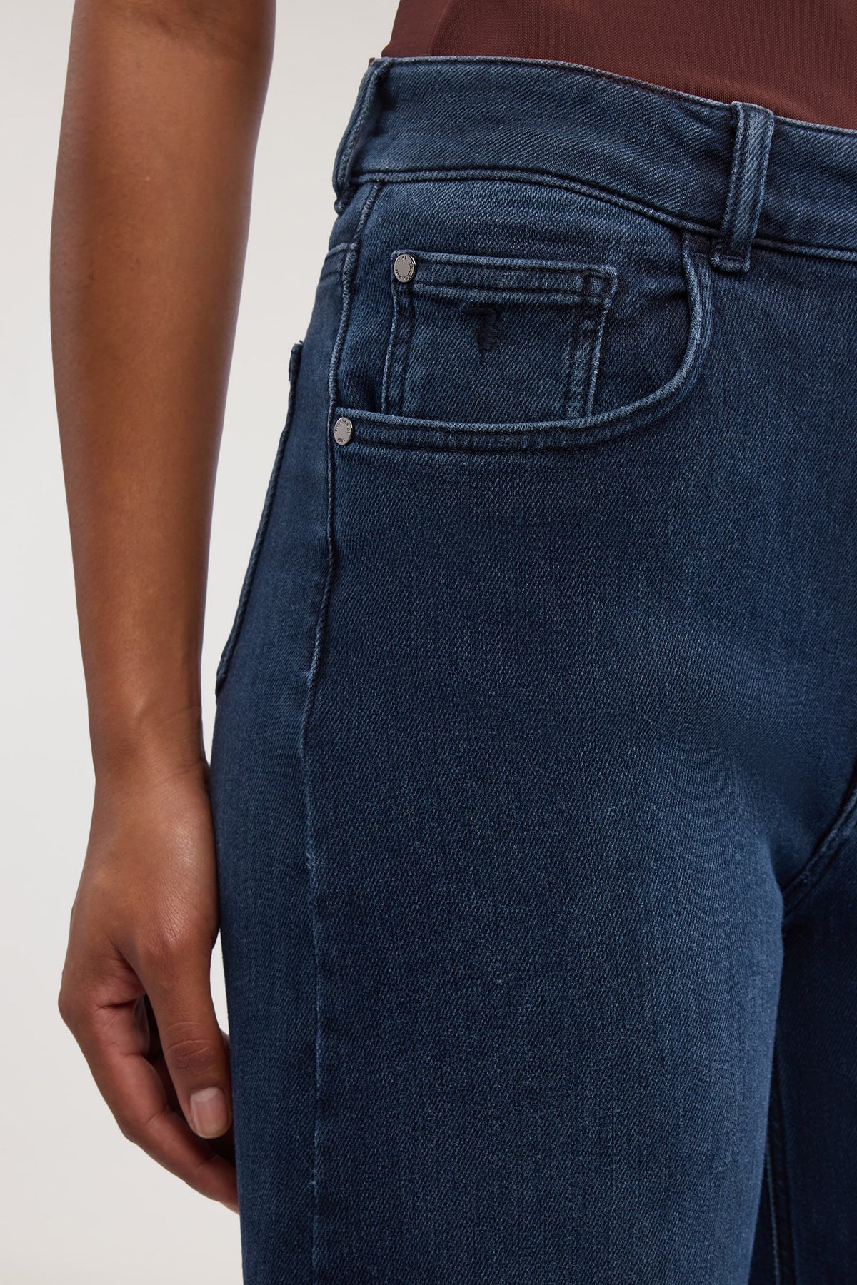 Jeans Wide 198 in denim 3|354ce62318ca181e52eb3642d5698998a7795246653b022258e3bd1cecec19d4