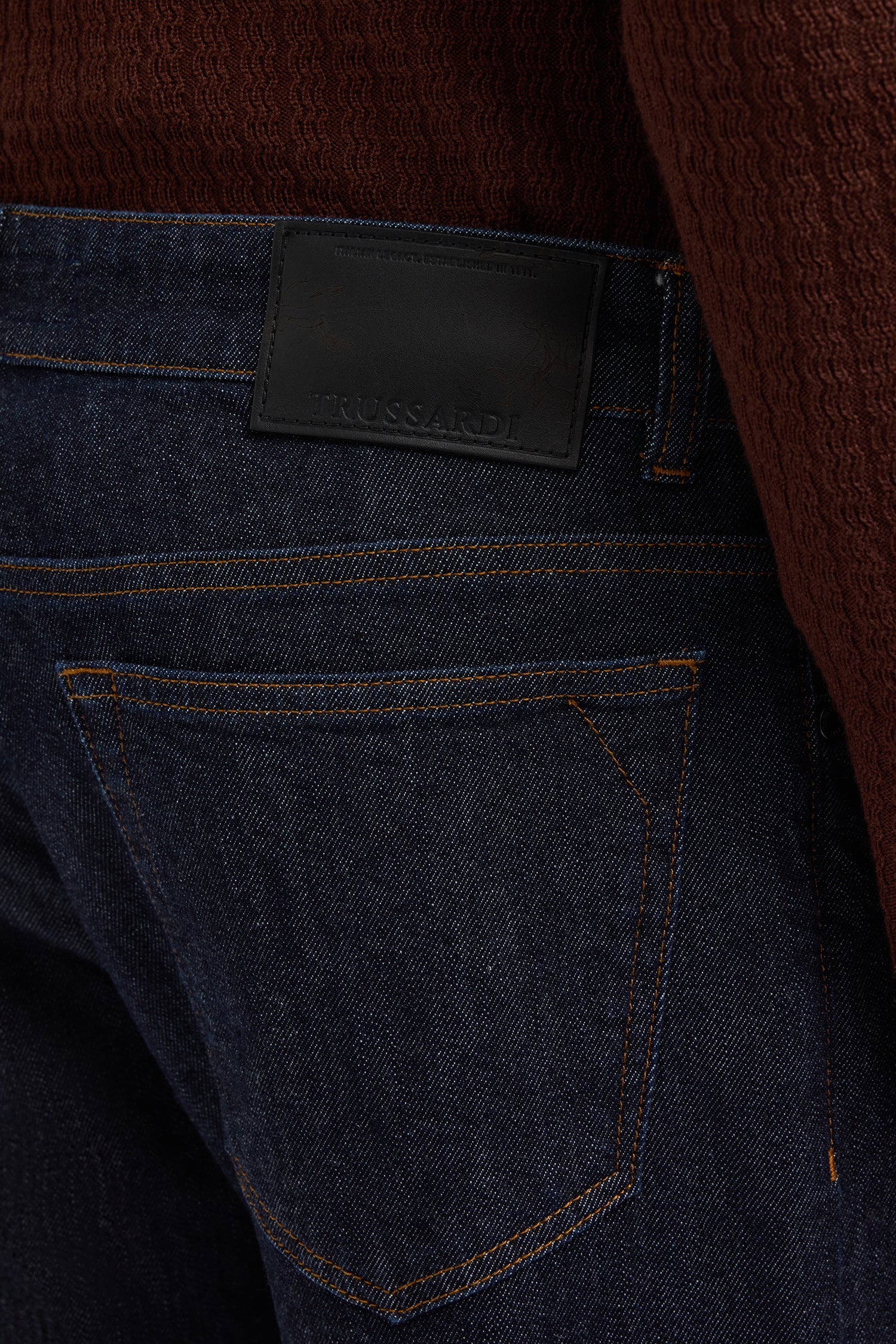 Jeans Straight 380 ICON in denim con cashmere 6|d8b7967837e18d3b1c85f82d1740d0345e6ad83e7af3d4b82e322990c820fb51