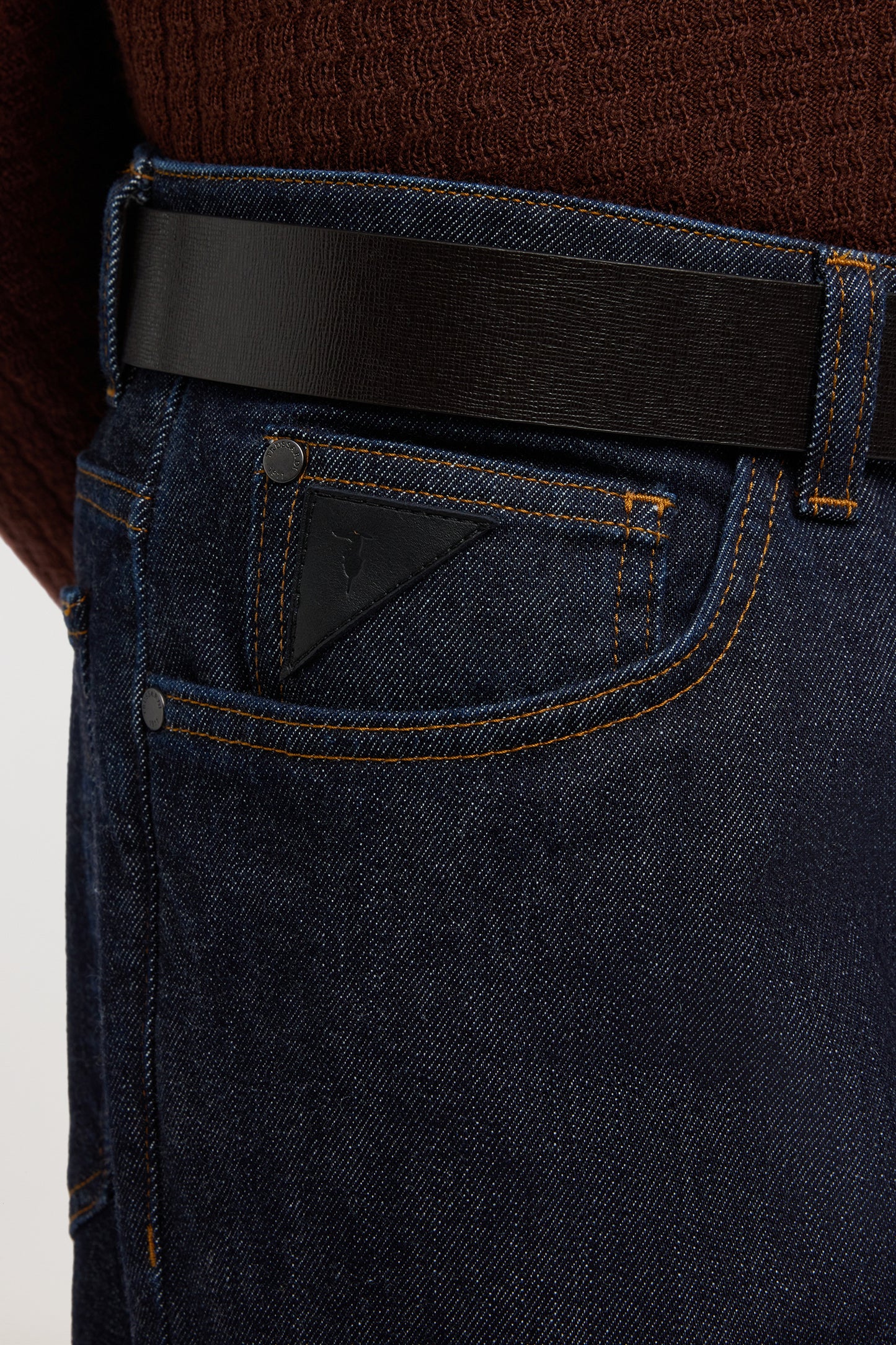 Jeans Straight 380 ICON in denim con cashmere 2|141ec863b5e376294168896e292b4cc9b9997c45c876e72920842e7cac7724f0