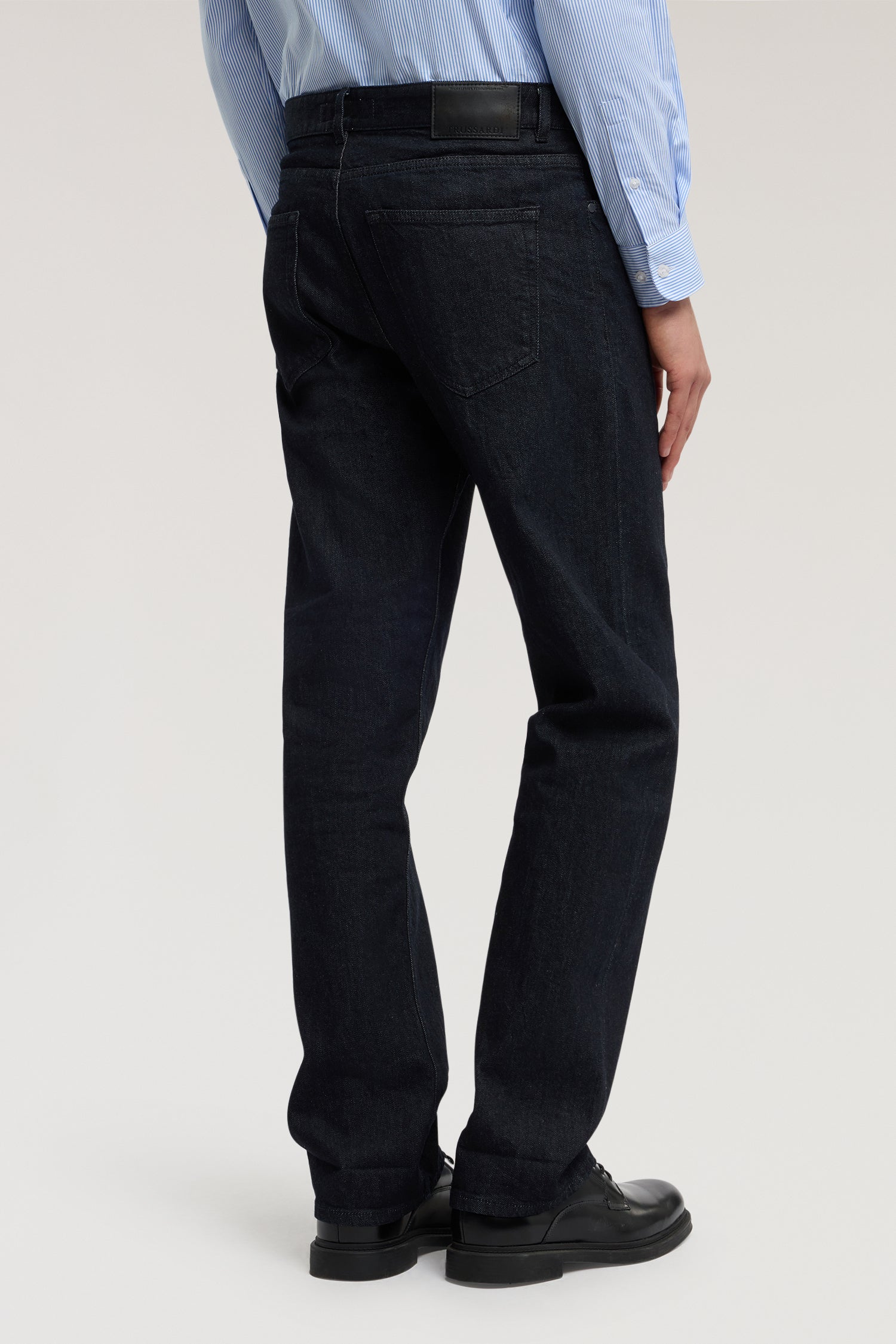 390 Straight – Jeans in Denim Comfort 2|dab2b933f86d4d009ceabac9c9bccd9eeff2badc50f794629ea975484ec003f4