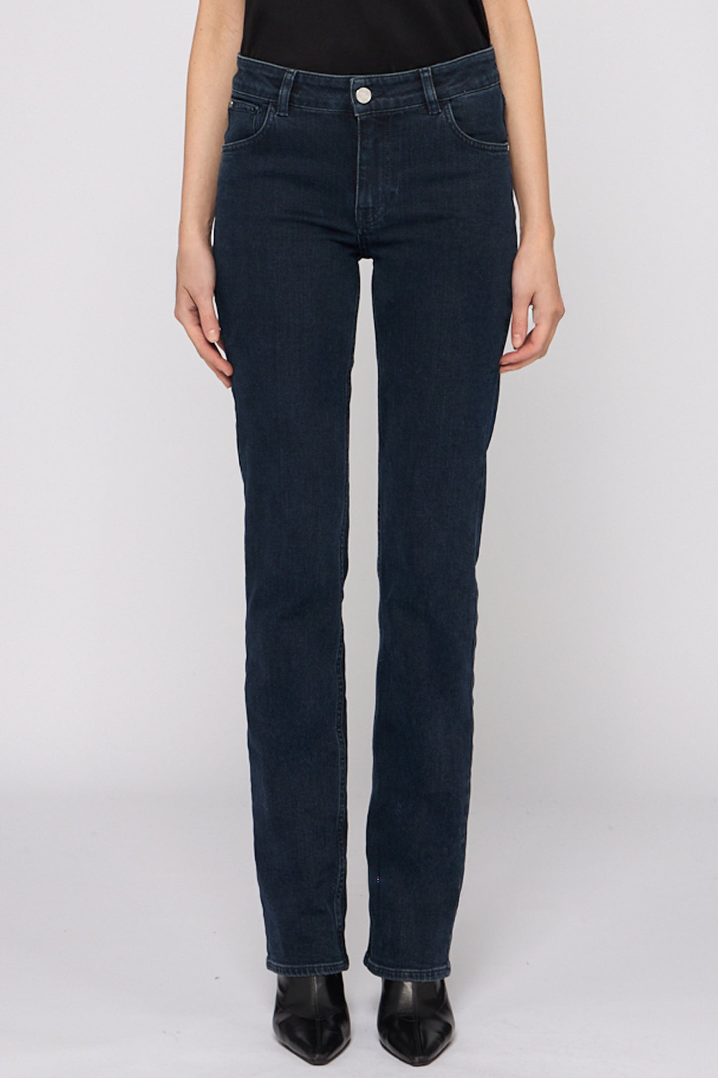 Jeans 130 slim fit in denim 1|c66f4de1a34202da3491a6edfedf978ac1f9bb23d515aec3e3b135f988154935